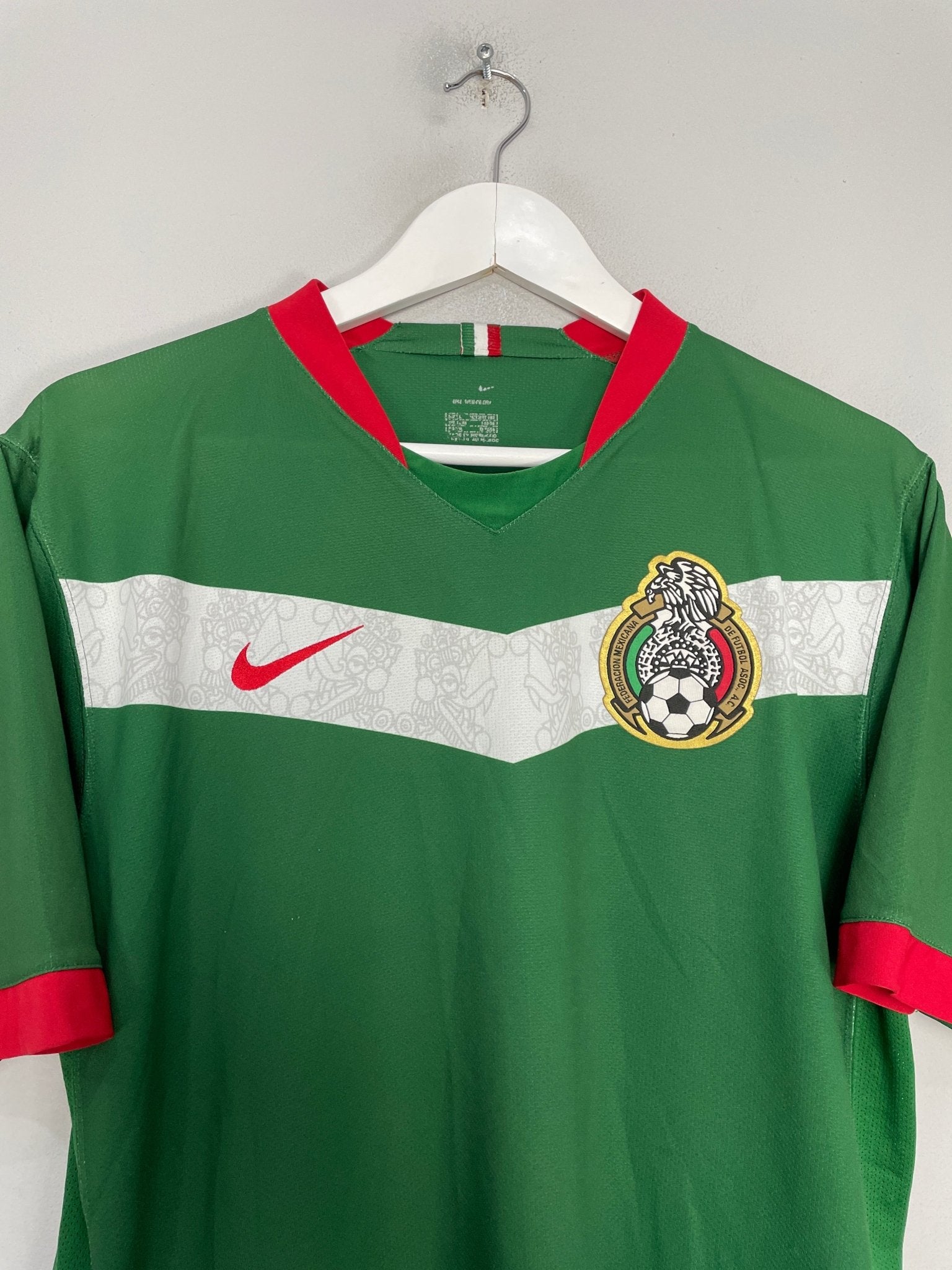 Shop 2006/07 MEXICO HOME SHIRT (L) NIKE, classic football shirts, vintage football shirts & retro soccer jerseys at Cult Kits