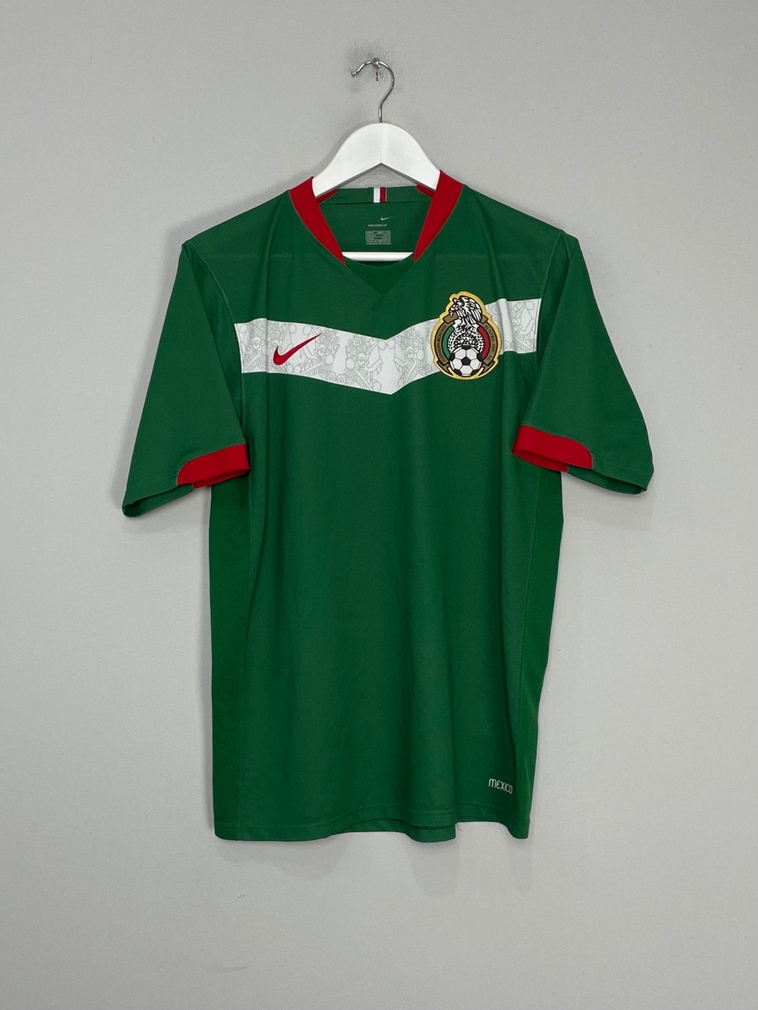 Shop 2006/07 MEXICO HOME SHIRT (M) NIKE, classic football shirts, vintage football shirts & retro soccer jerseys at Cult Kits