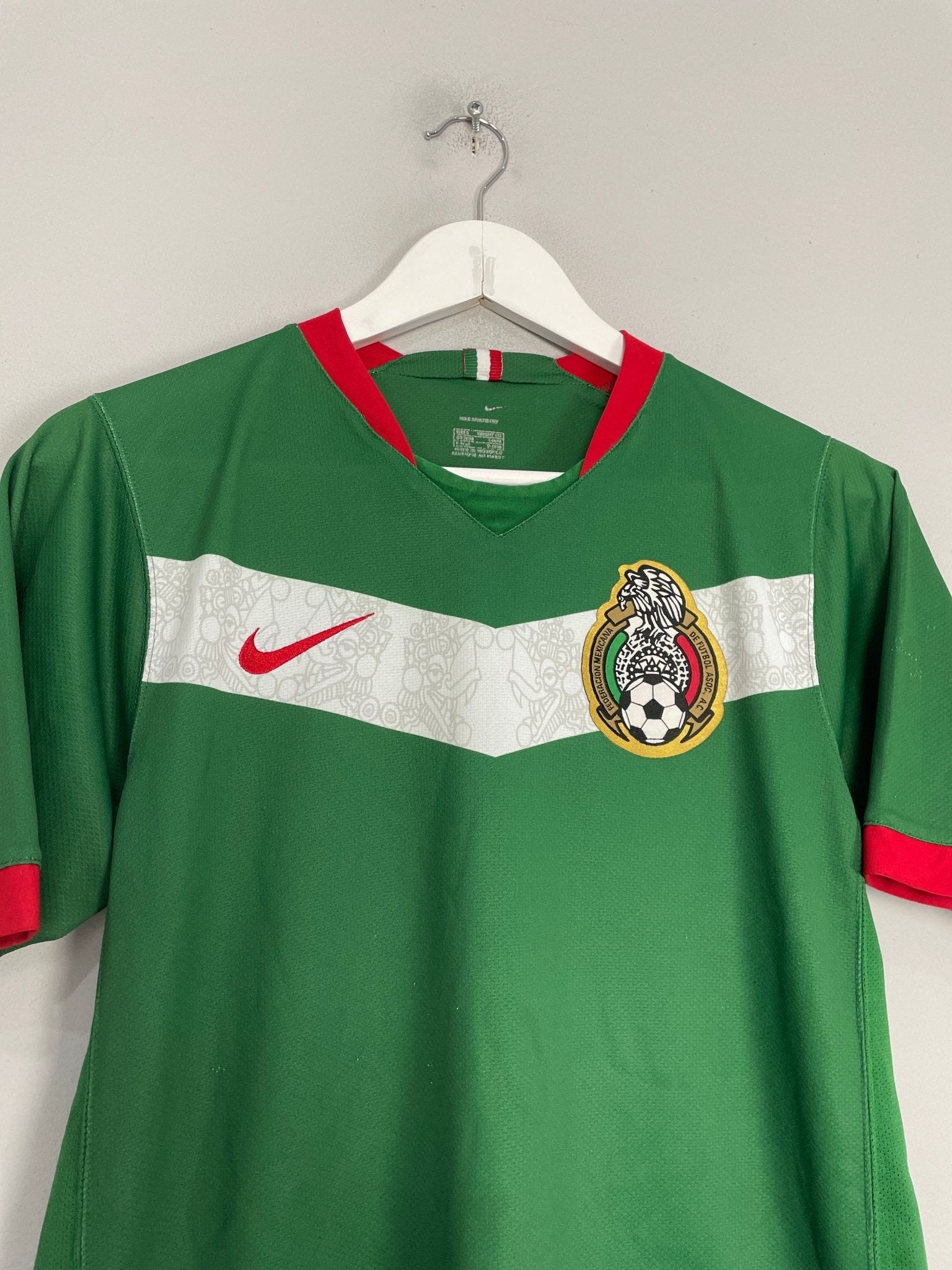 Shop 2006/07 MEXICO HOME SHIRT (S) NIKE, classic football shirts, vintage football shirts & retro soccer jerseys at Cult Kits