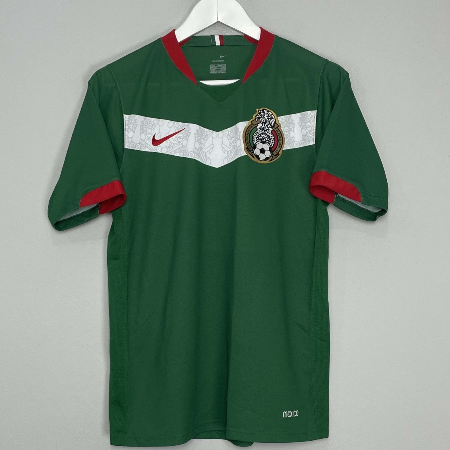 Shop 2006/07 MEXICO HOME SHIRT (S) NIKE, classic football shirts, vintage football shirts & retro soccer jerseys at Cult Kits