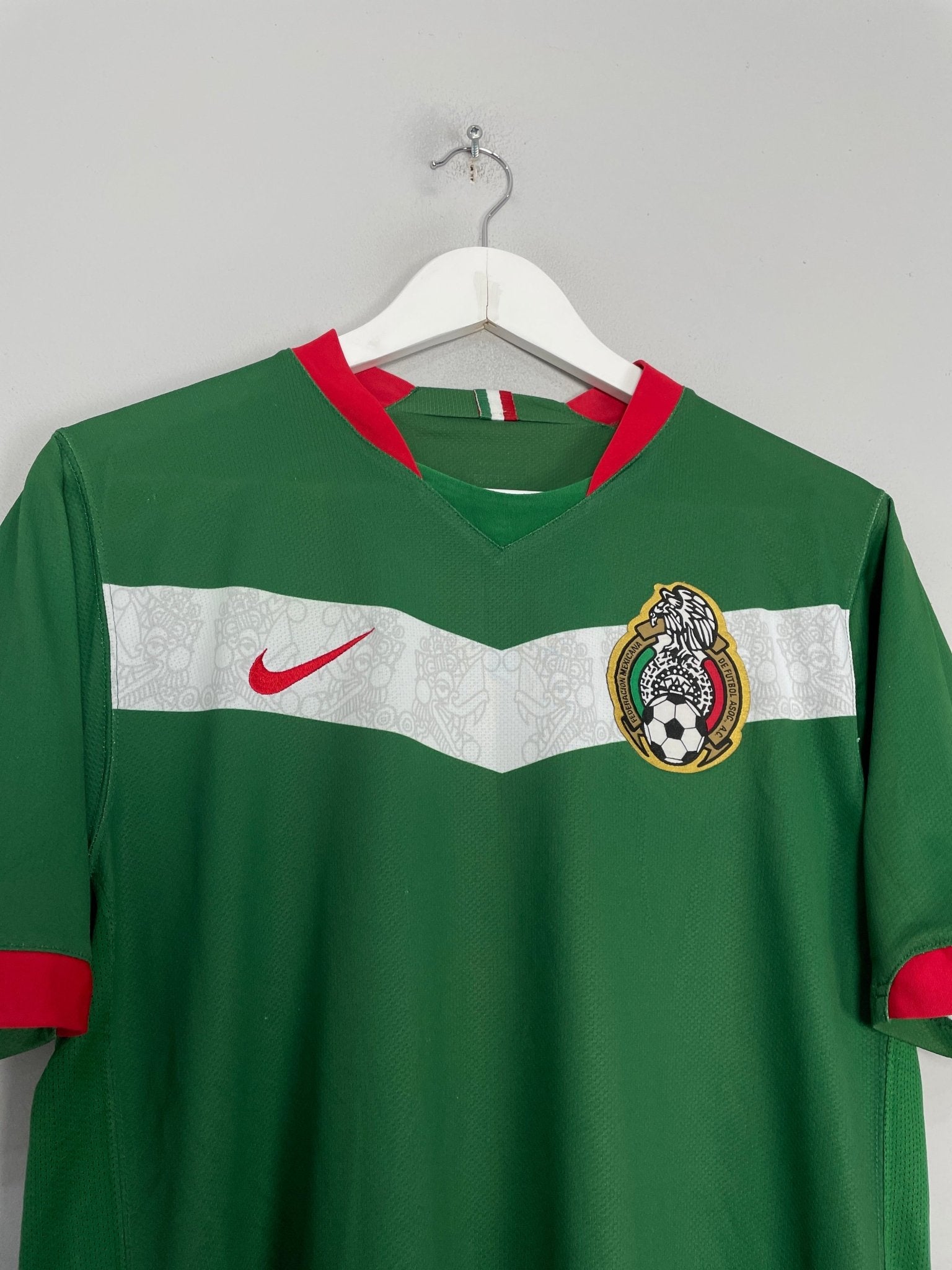 Shop 2006/07 MEXICO HOME SHIRT (S) NIKE, classic football shirts, vintage football shirts & retro soccer jerseys at Cult Kits