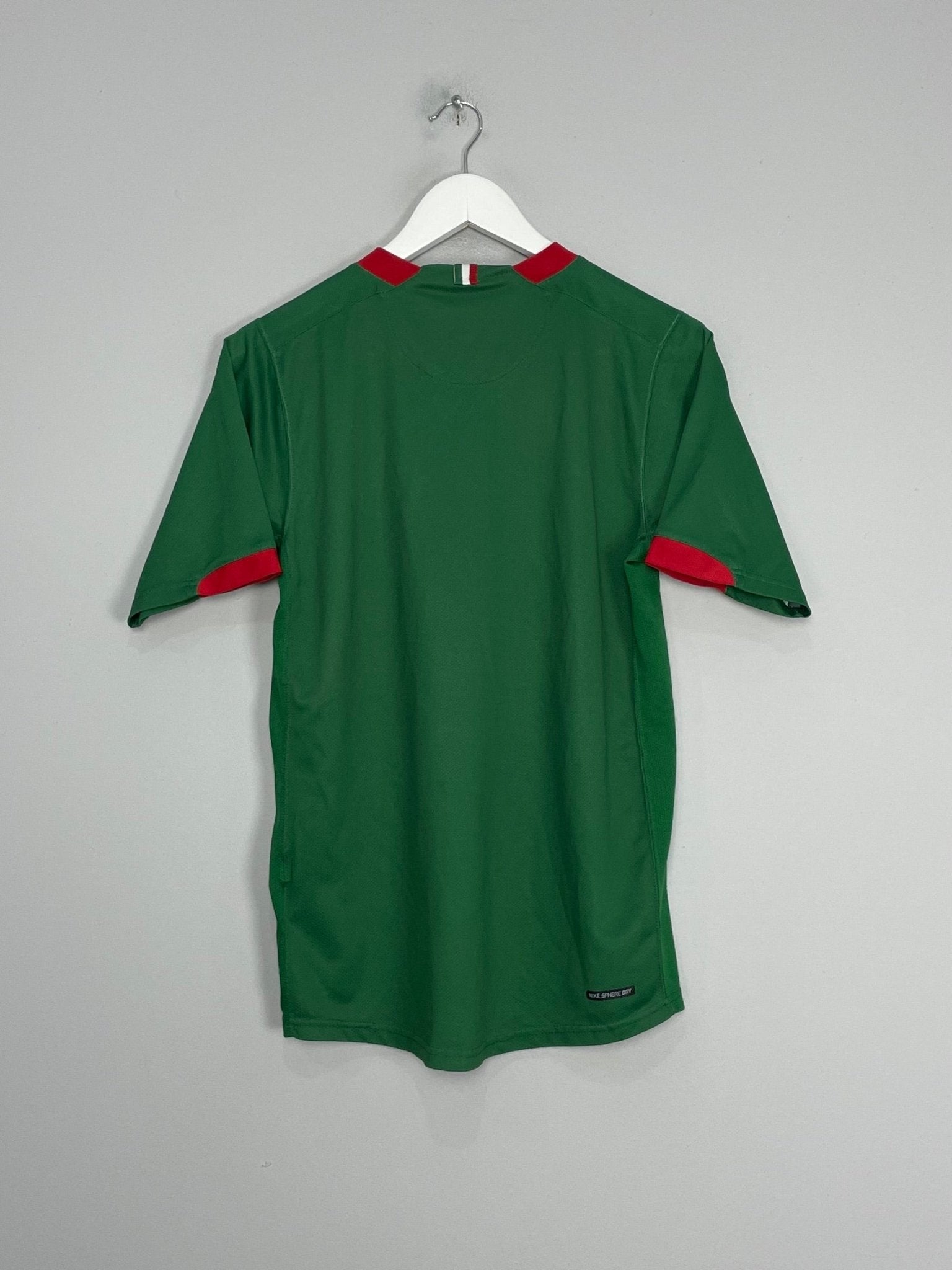 Shop 2006/07 MEXICO HOME SHIRT (S) NIKE, classic football shirts, vintage football shirts & retro soccer jerseys at Cult Kits