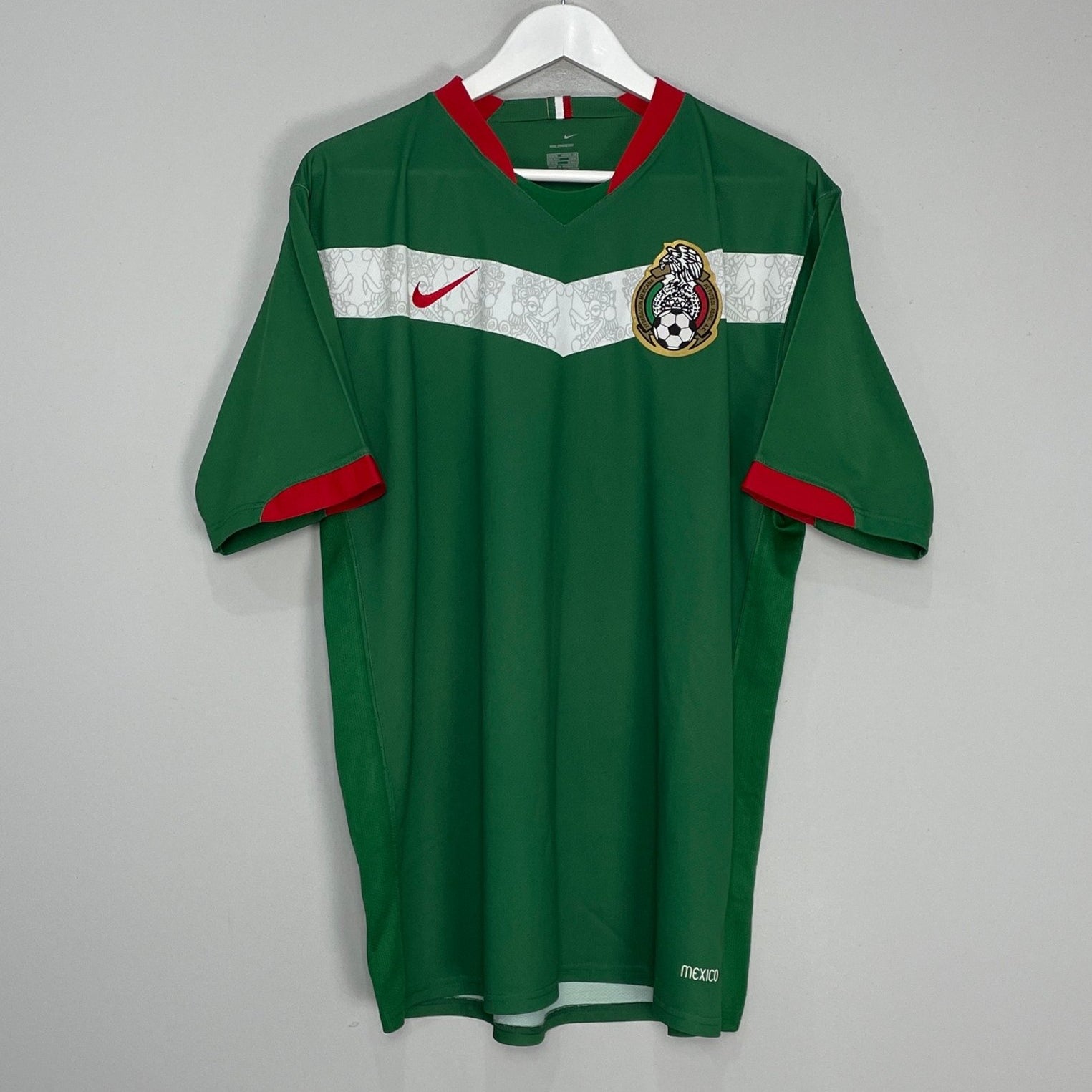 Shop 2006/07 MEXICO HOME SHIRT (XL) NIKE, classic football shirts, vintage football shirts & retro soccer jerseys at Cult Kits