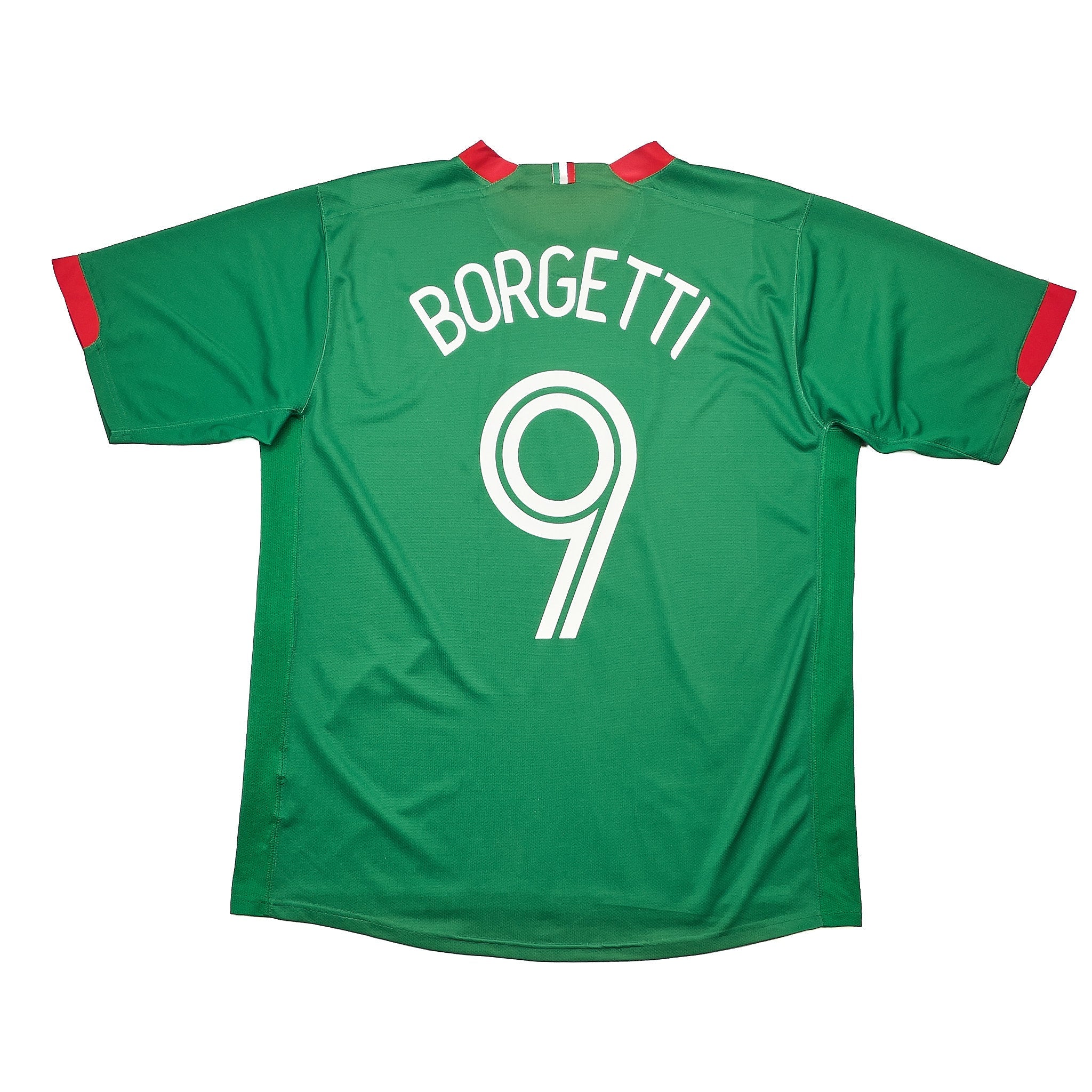 Buy 2006/07 Mexico J.Borgetti 9 Home Shirt (L) Nike ~ Free worldwide shipping ~ Authentic Vintage Football Shirts from Cult Kits