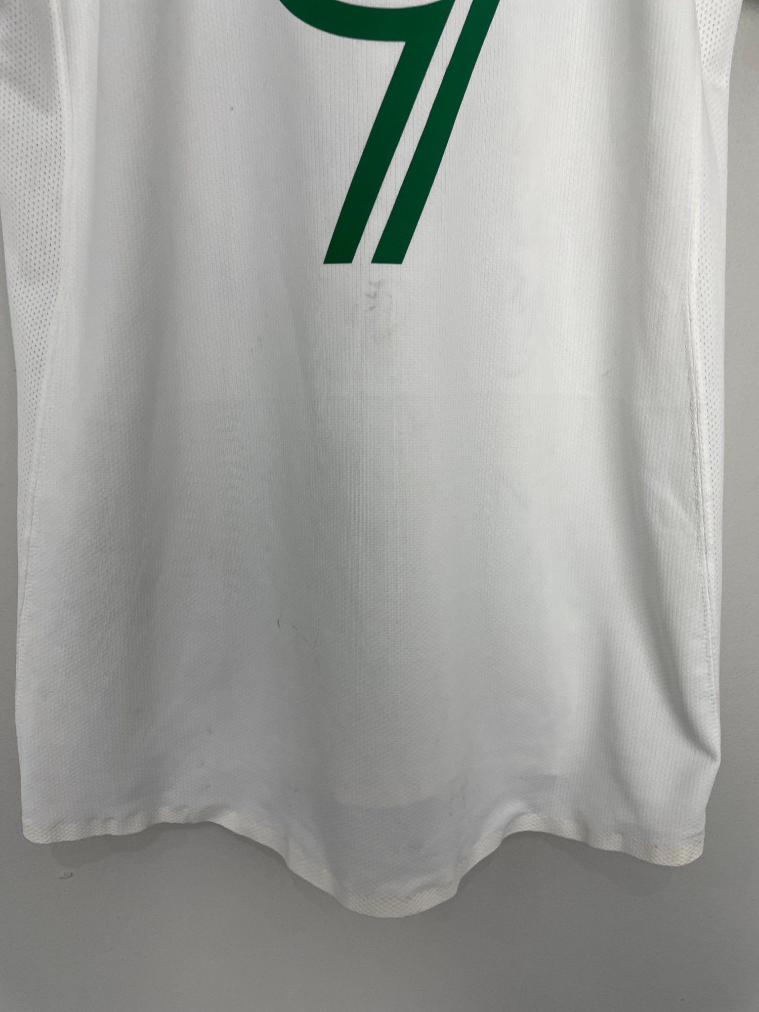 Shop 2006/07 MEXICO O.BRAVO #9 *PLAYER ISSUE + SQUAD SIGNED* AWAY SHIRT (M) NIKE, classic football shirts, vintage football shirts & retro soccer jerseys at Cult Kits