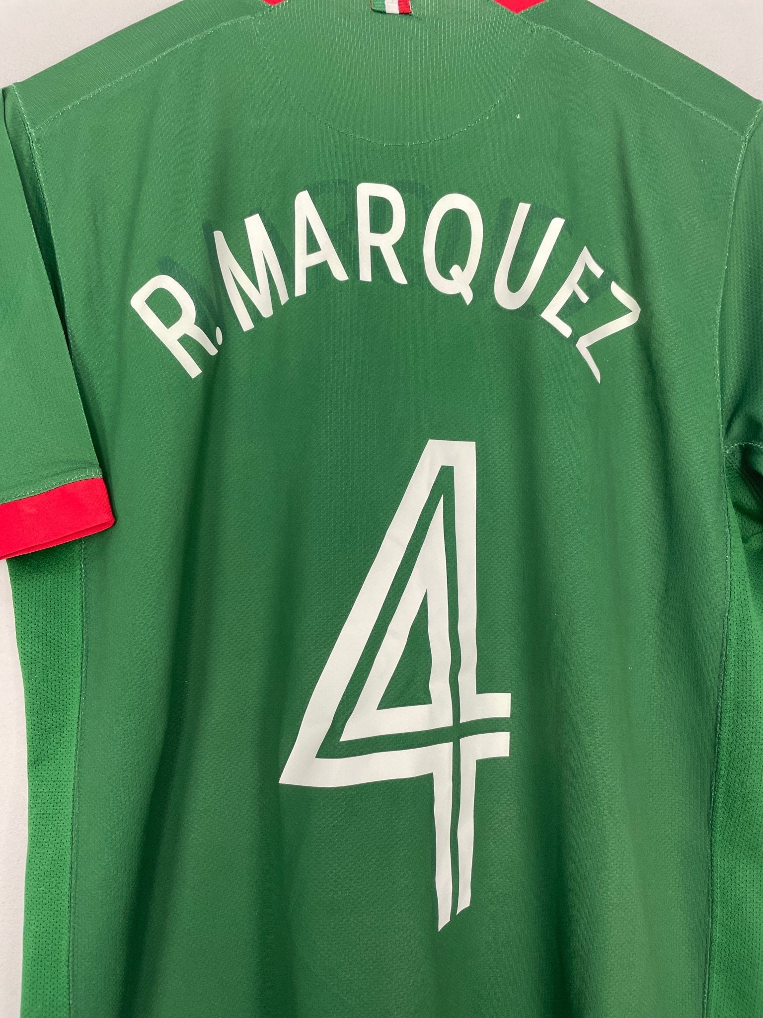 Shop 2006/07 MEXICO R.MARQUEZ #4 HOME SHIRT (M) NIKE, classic football shirts, vintage football shirts & retro soccer jerseys at Cult Kits