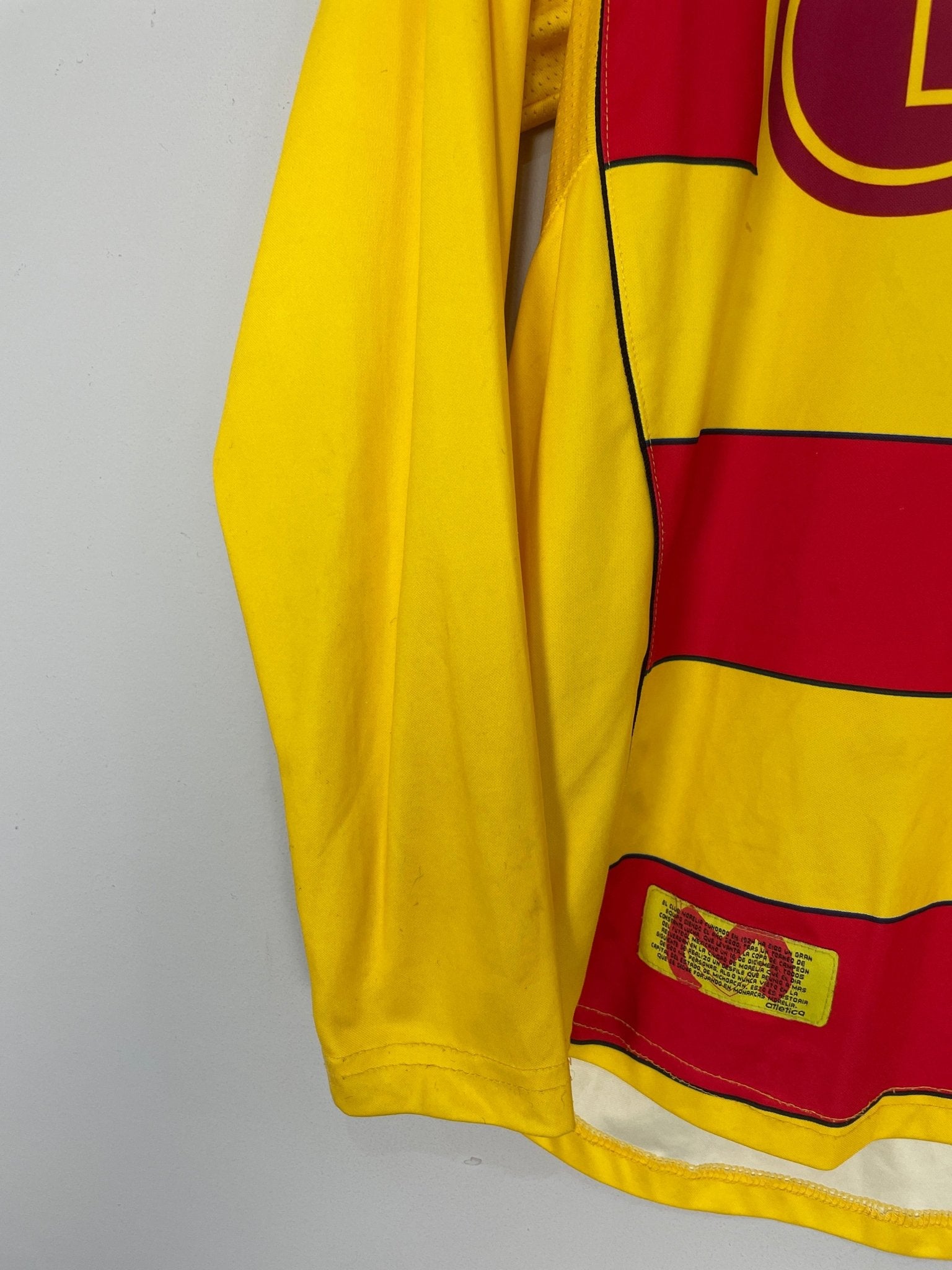 Shop 2006/07 MONARCAS MORELIA HOME SHIRT (XL) ATLETICA, classic football shirts, vintage football shirts & retro soccer jerseys at Cult Kits