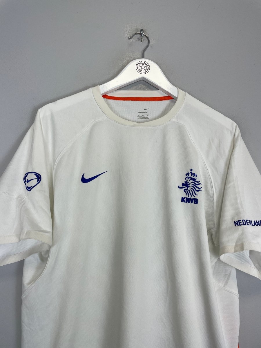2006/07 NETHERLANDS TRAINING SHIRT (XL) NIKE - Cult Kits - XL - Buy Vintage Football Shirts, Authentic Retro Football Shirts For Sale, Classic Football Shirts & Soccer Jersey