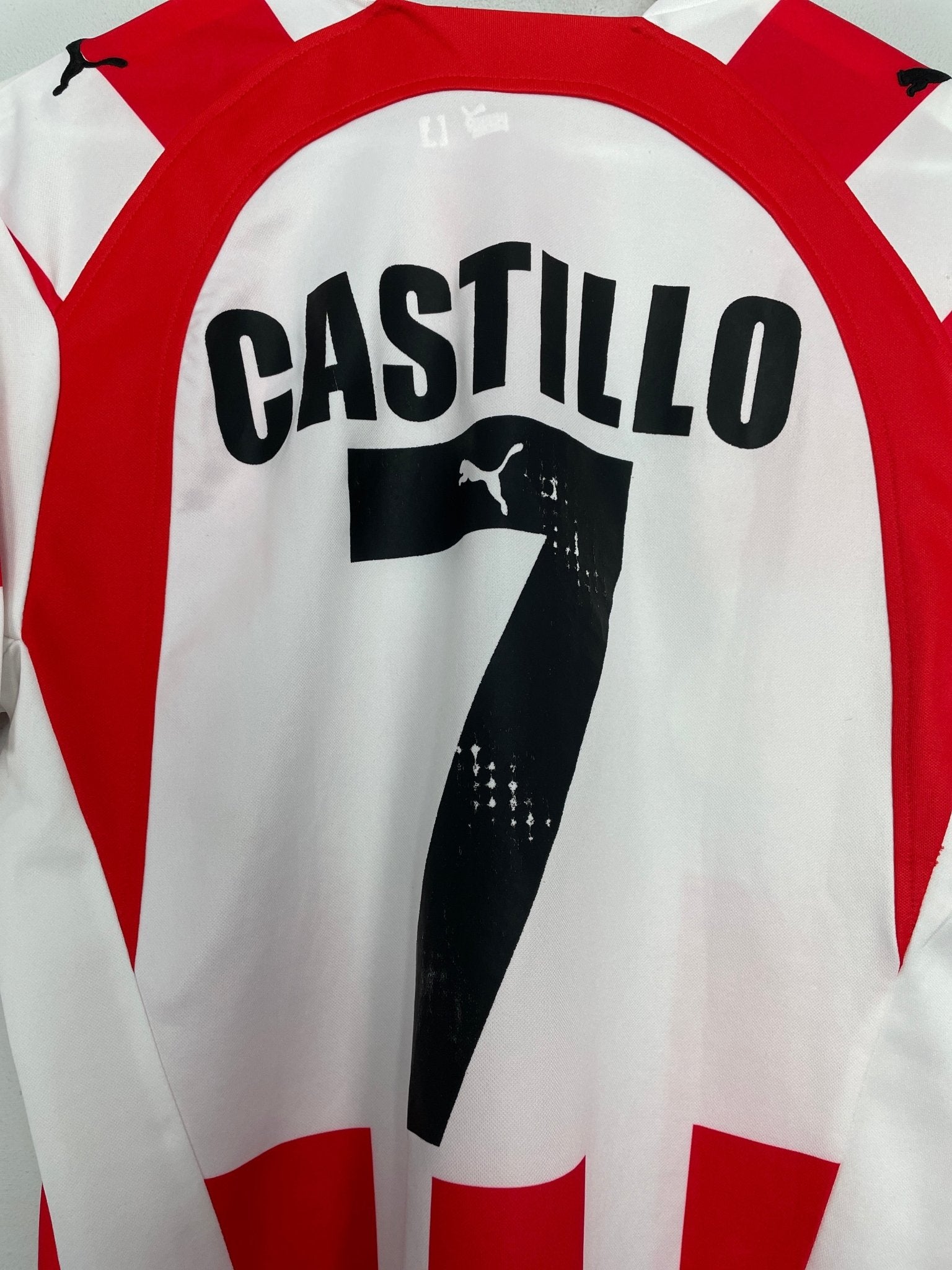 Shop 2006/07 OLYMPIAKOS CASTILLO #7 HOME SHIRT (S) PUMA, classic football shirts, vintage football shirts & retro soccer jerseys at Cult Kits