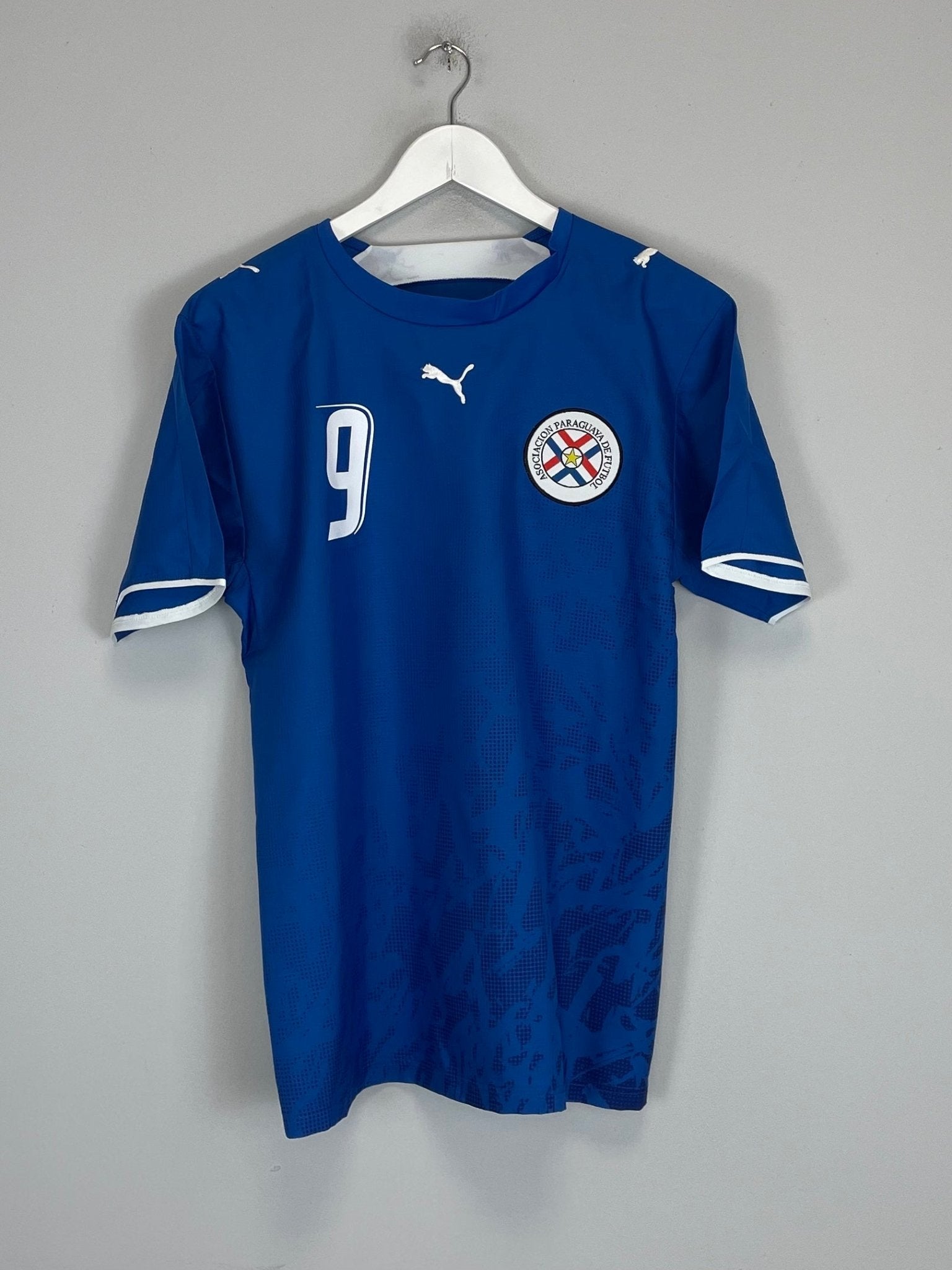Shop 2006/07 PARAGUAY SANTA CRUZ #9 AWAY SHIRT (S) PUMA, classic football shirts, vintage football shirts & retro soccer jerseys at Cult Kits