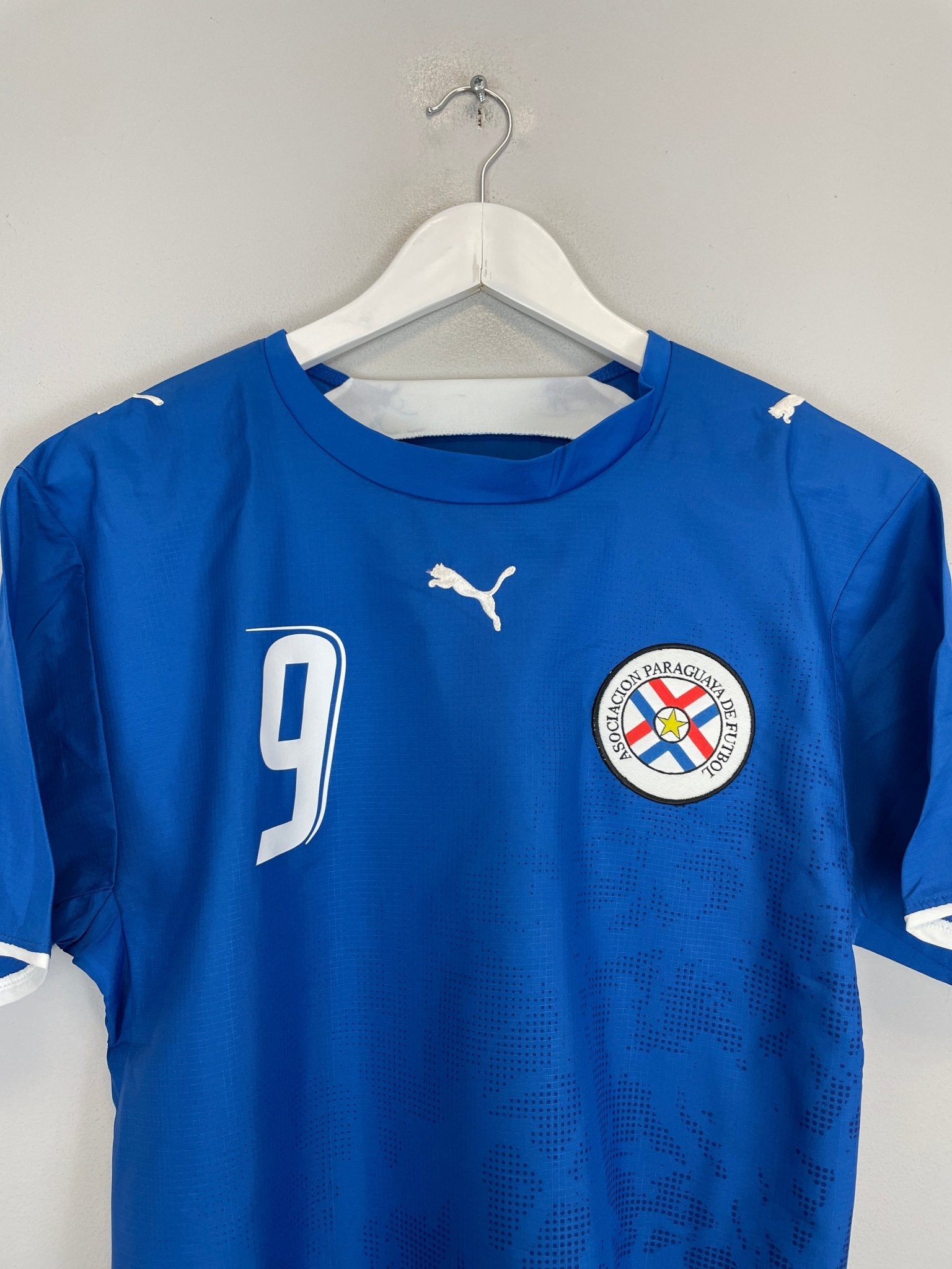 Shop 2006/07 PARAGUAY SANTA CRUZ #9 AWAY SHIRT (S) PUMA, classic football shirts, vintage football shirts & retro soccer jerseys at Cult Kits