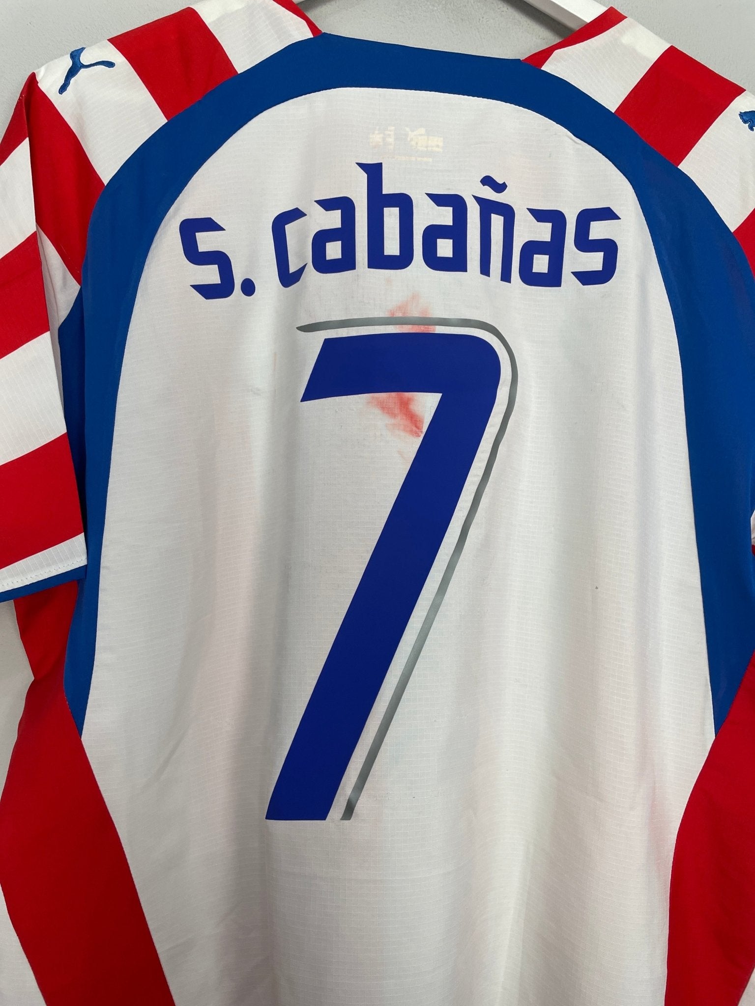 Shop 2006/07 PARAGUAY S.CABANAS #7 HOME SHIRT (L) PUMA, classic football shirts, vintage football shirts & retro soccer jerseys at Cult Kits