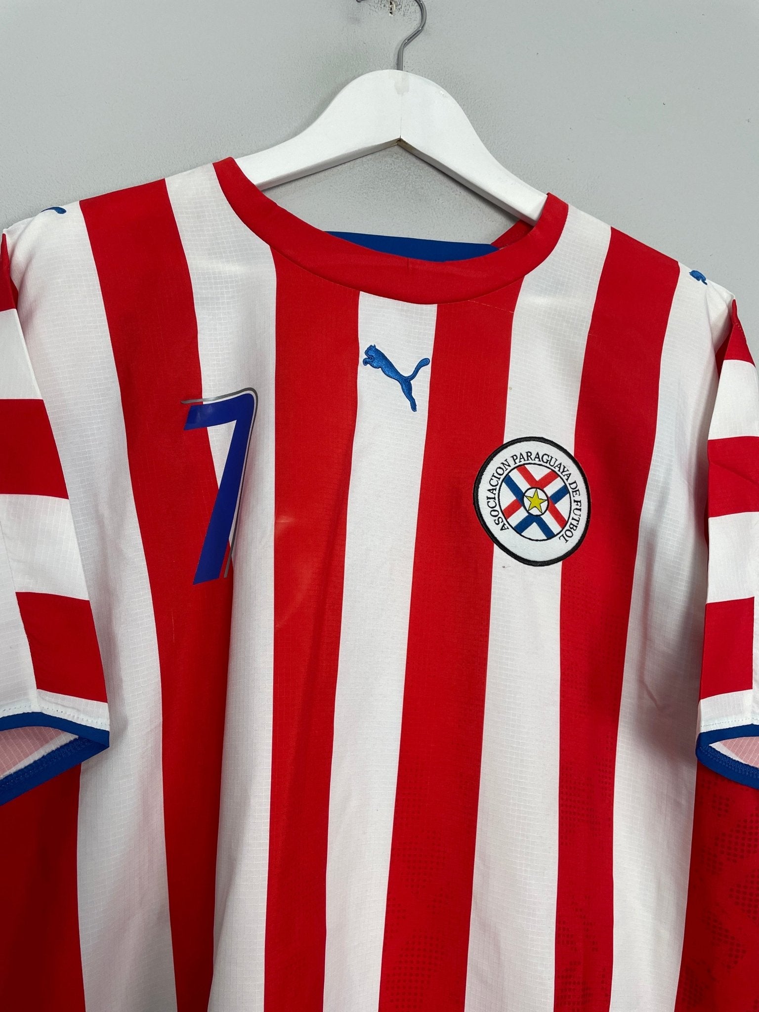 Shop 2006/07 PARAGUAY S.CABANAS #7 HOME SHIRT (L) PUMA, classic football shirts, vintage football shirts & retro soccer jerseys at Cult Kits
