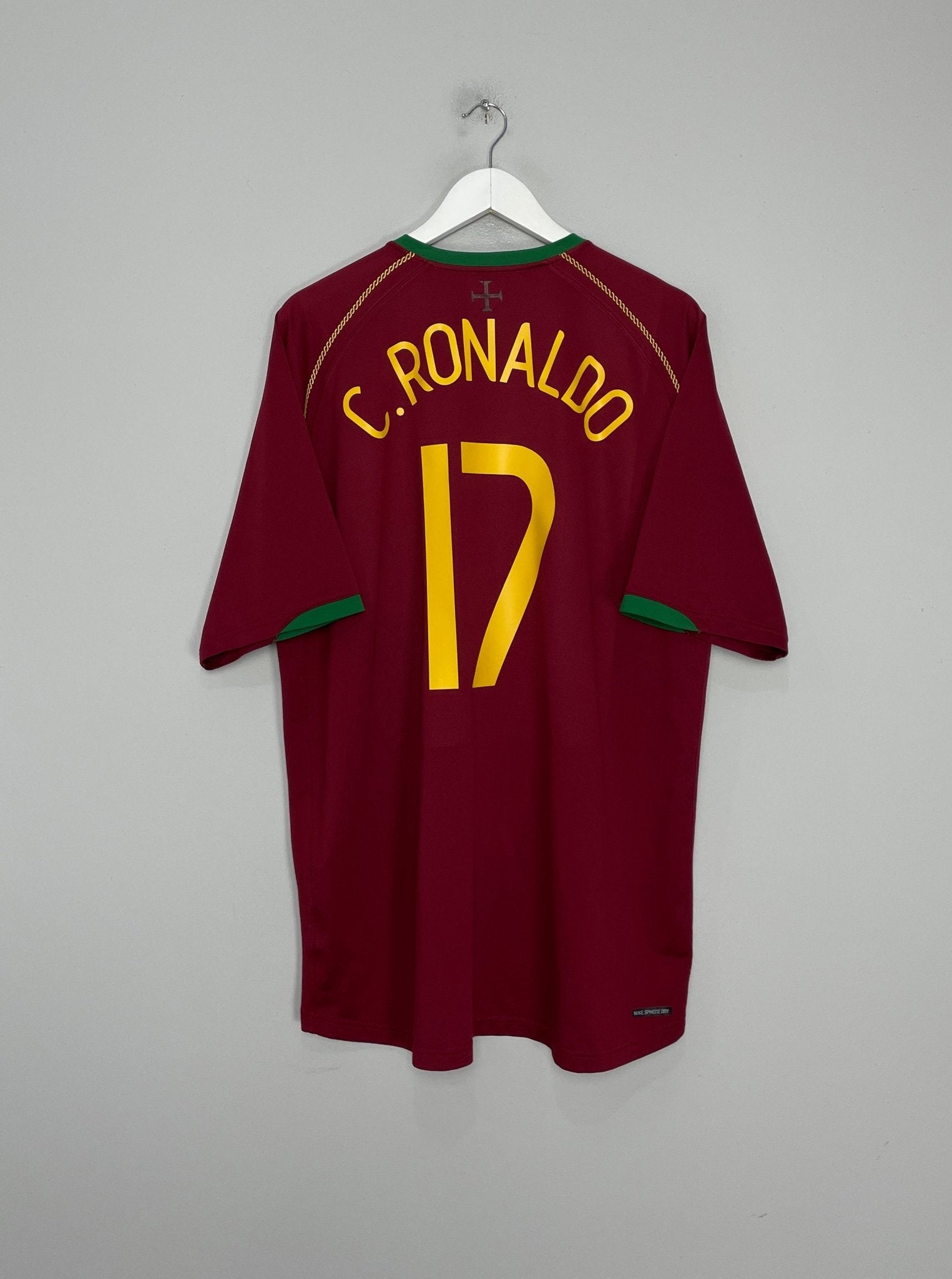 Shop 2006/07 PORTUGAL C.RONALDO #17 HOME SHIRT (XL) NIKE, classic football shirts, vintage football shirts & retro soccer jerseys at Cult Kits