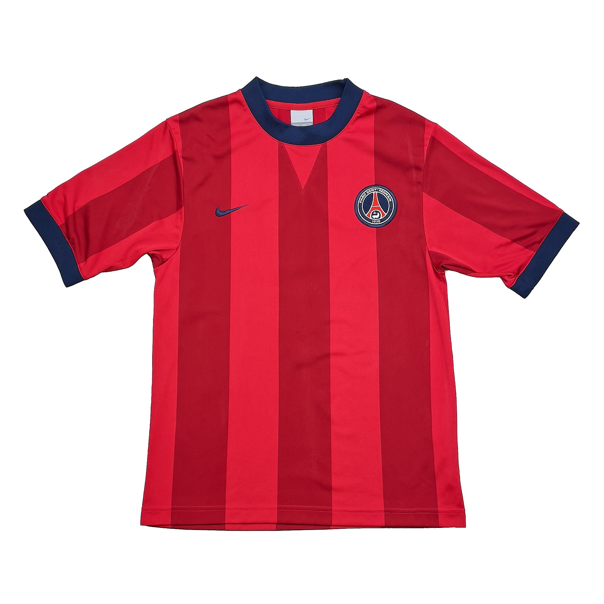 Buy 2006/07 PSG Training Shirt (S) Nike ~ Free worldwide shipping ~ Authentic Vintage Football Shirts from Cult Kits