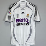 2006/07 REAL MADRID BECKHAM 23 HOME SHIRT (M) ADIDAS - Cult Kits - Medium - Buy Vintage Football Shirts, Authentic Retro Football Shirts For Sale, Classic Football Shirts & Soccer Jersey
