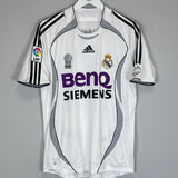 2006/07 REAL MADRID BECKHAM 23 HOME SHIRT (M) ADIDAS - Cult Kits - Medium - Buy Vintage Football Shirts, Authentic Retro Football Shirts For Sale, Classic Football Shirts & Soccer Jersey