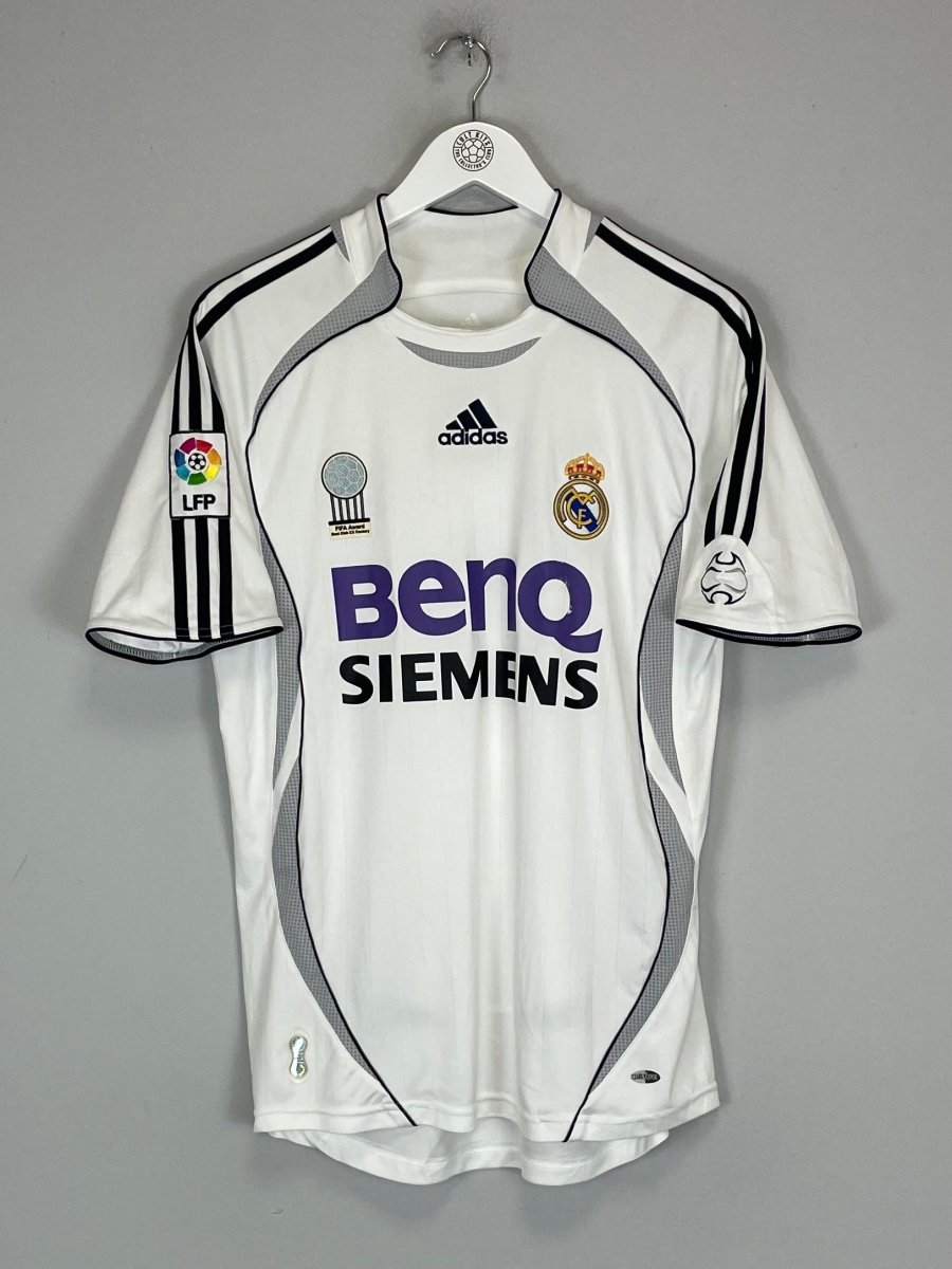 2006/07 REAL MADRID R.CARLOS 3 HOME SHIRT (S) ADIDAS - Cult Kits - Small - Buy Vintage Football Shirts, Authentic Retro Football Shirts For Sale, Classic Football Shirts & Soccer Jersey