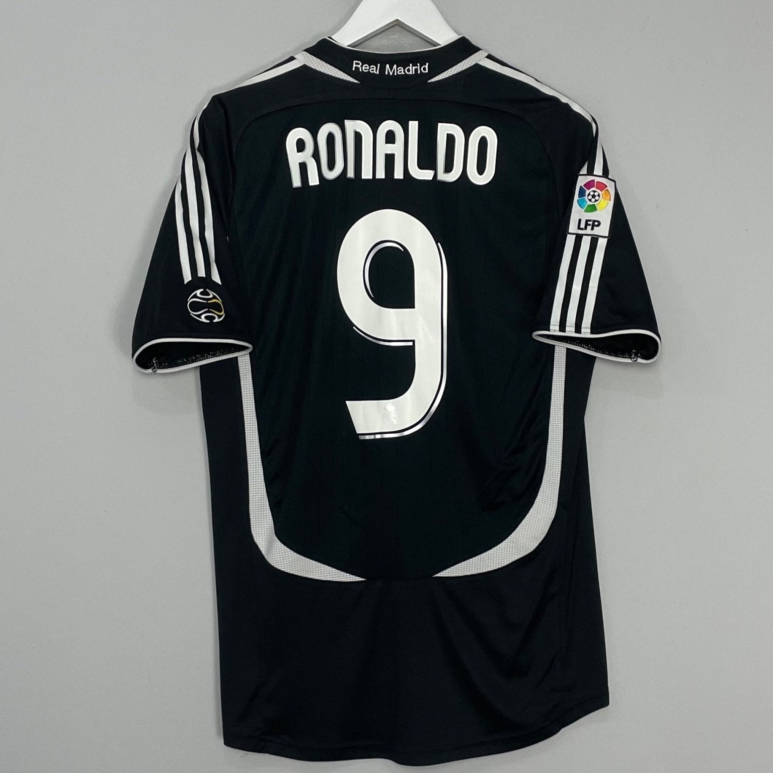 2006/07 REAL MADRID RONALDO #9 AWAY SHIRT (M) ADIDAS – Cult Kits