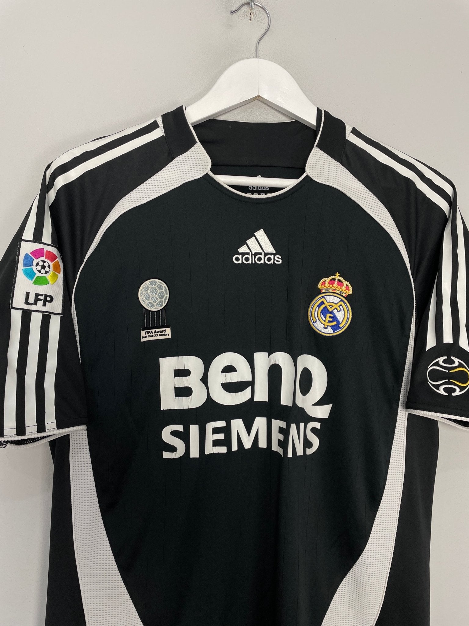 Shop 2006/07 REAL MADRID RONALDO #9 AWAY SHIRT (M) ADIDAS, classic football shirts, vintage football shirts & retro soccer jerseys at Cult Kits