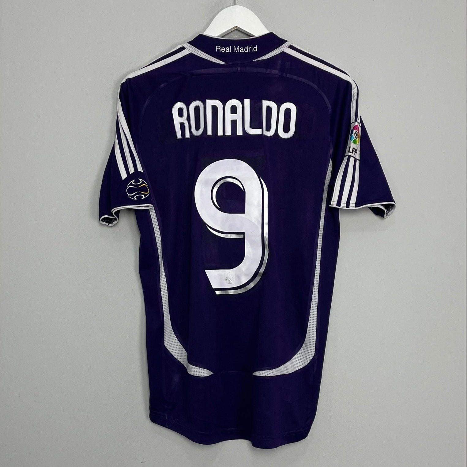2006/07 REAL MADRID RONALDO #9 THIRD SHIRT (S) ADIDAS – Cult Kits
