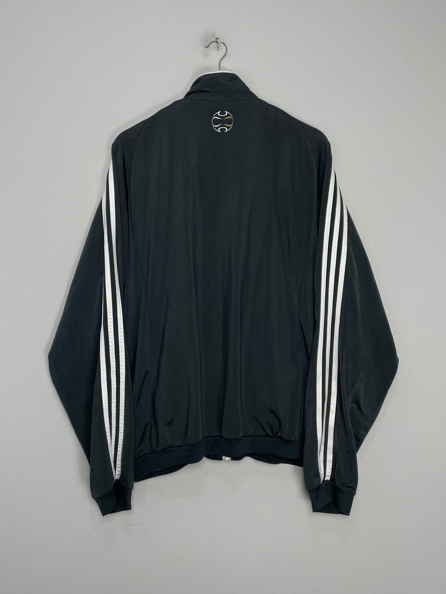 Shop 2006/07 REAL MADRID TRACKSUIT TOP (XL) ADIDAS, classic football shirts, vintage football shirts & retro soccer jerseys at Cult Kits