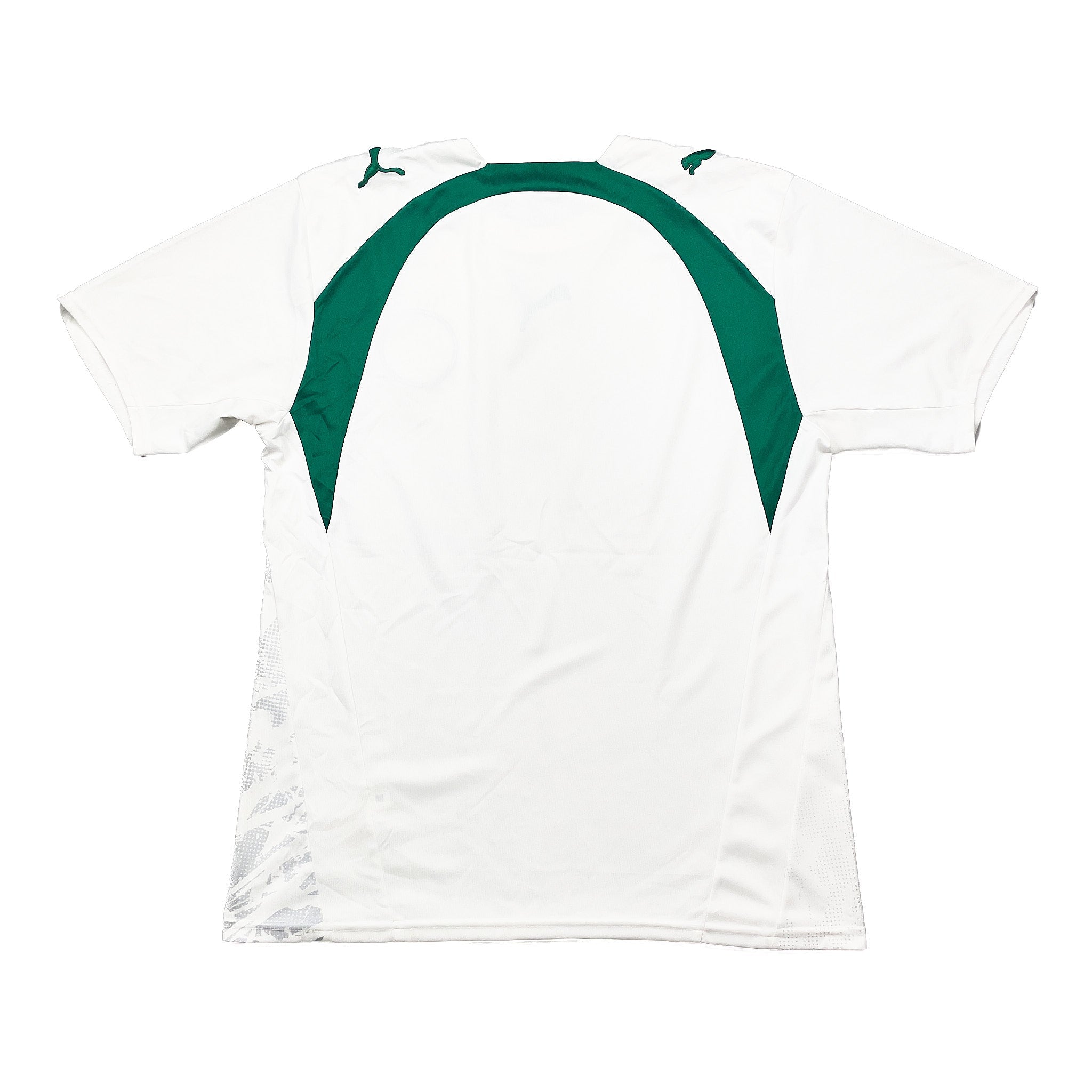 Buy 2006/07 Saudi Arabia Home Shirt (M) Puma ~ Free worldwide shipping available ~ Authentic Vintage Football Shirts from Cult Kits