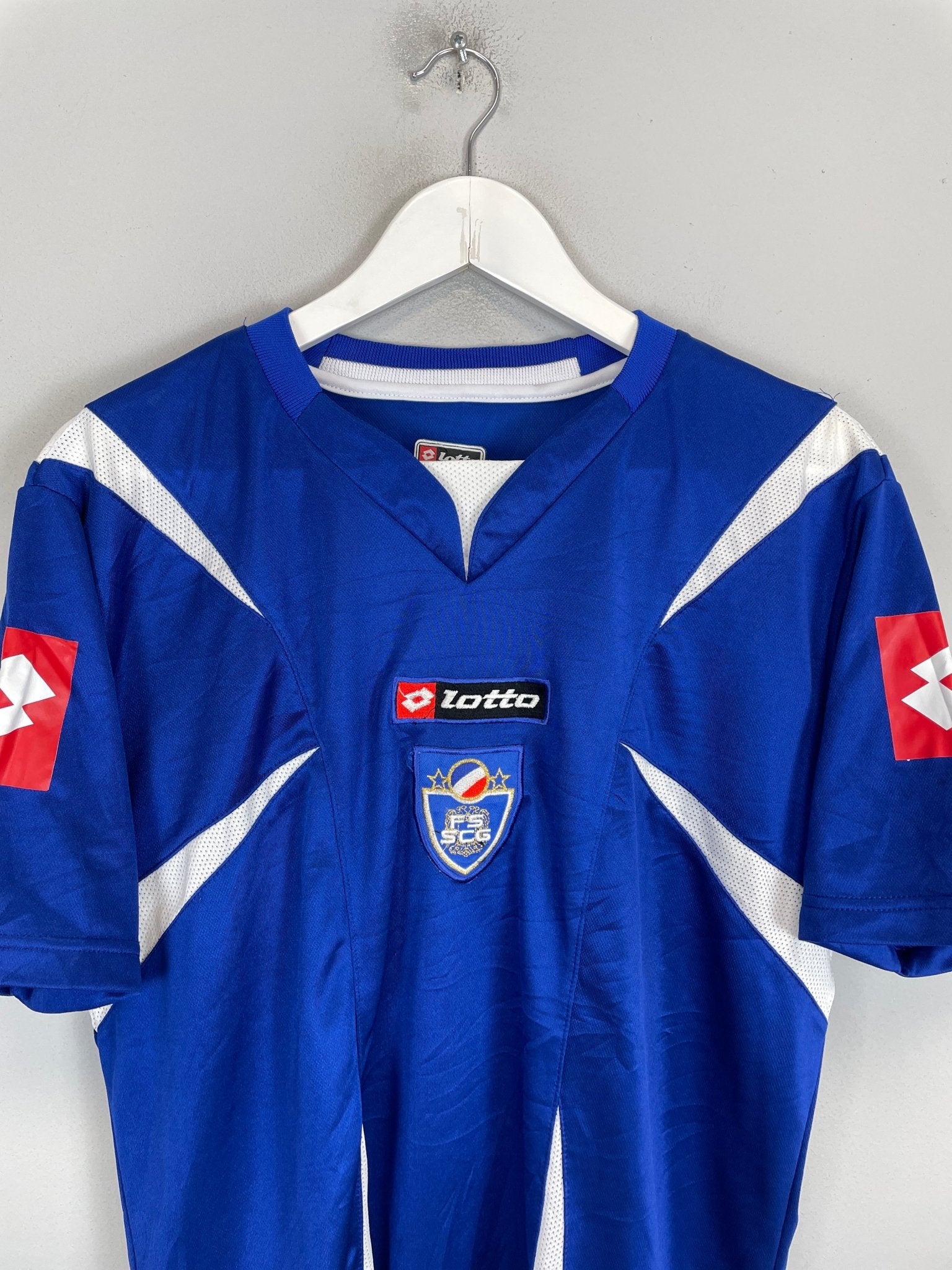 Shop 2006/07 SERBIA HOME SHIRT (XL) LOTTO, classic football shirts, vintage football shirts & retro soccer jerseys at Cult Kits