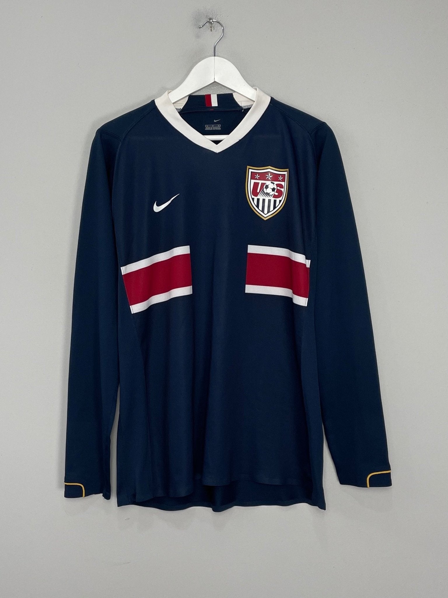 Shop 2006/07 USA *PLAYER ISSUE* L/S AWAY SHIRT (L) NIKE, classic football shirts, vintage football shirts & retro soccer jerseys at Cult Kits