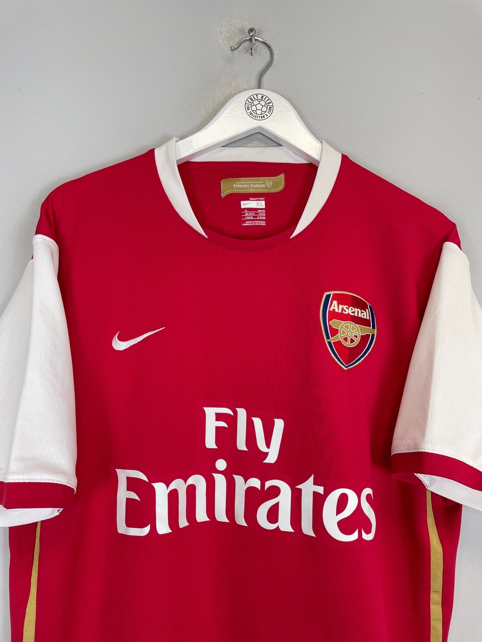 Shop 2006/08 ARSENAL FABREGAS #4 HOME SHIRT (XL) NIKE, classic football shirts, vintage football shirts & retro soccer jerseys at Cult Kits