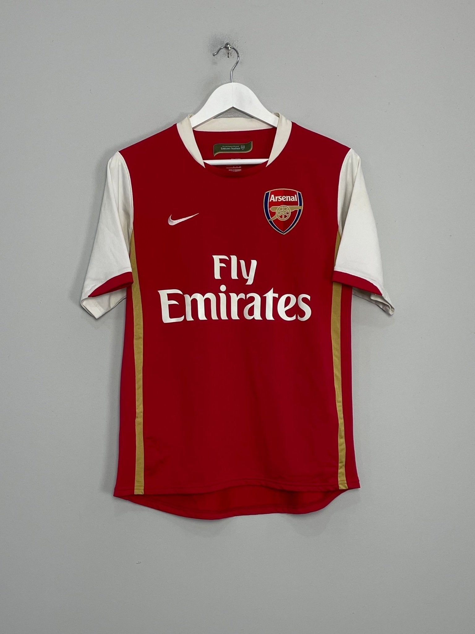 Shop 2006/08 ARSENAL HOME SHIRT (S) NIKE, classic football shirts, vintage football shirts & retro soccer jerseys at Cult Kits