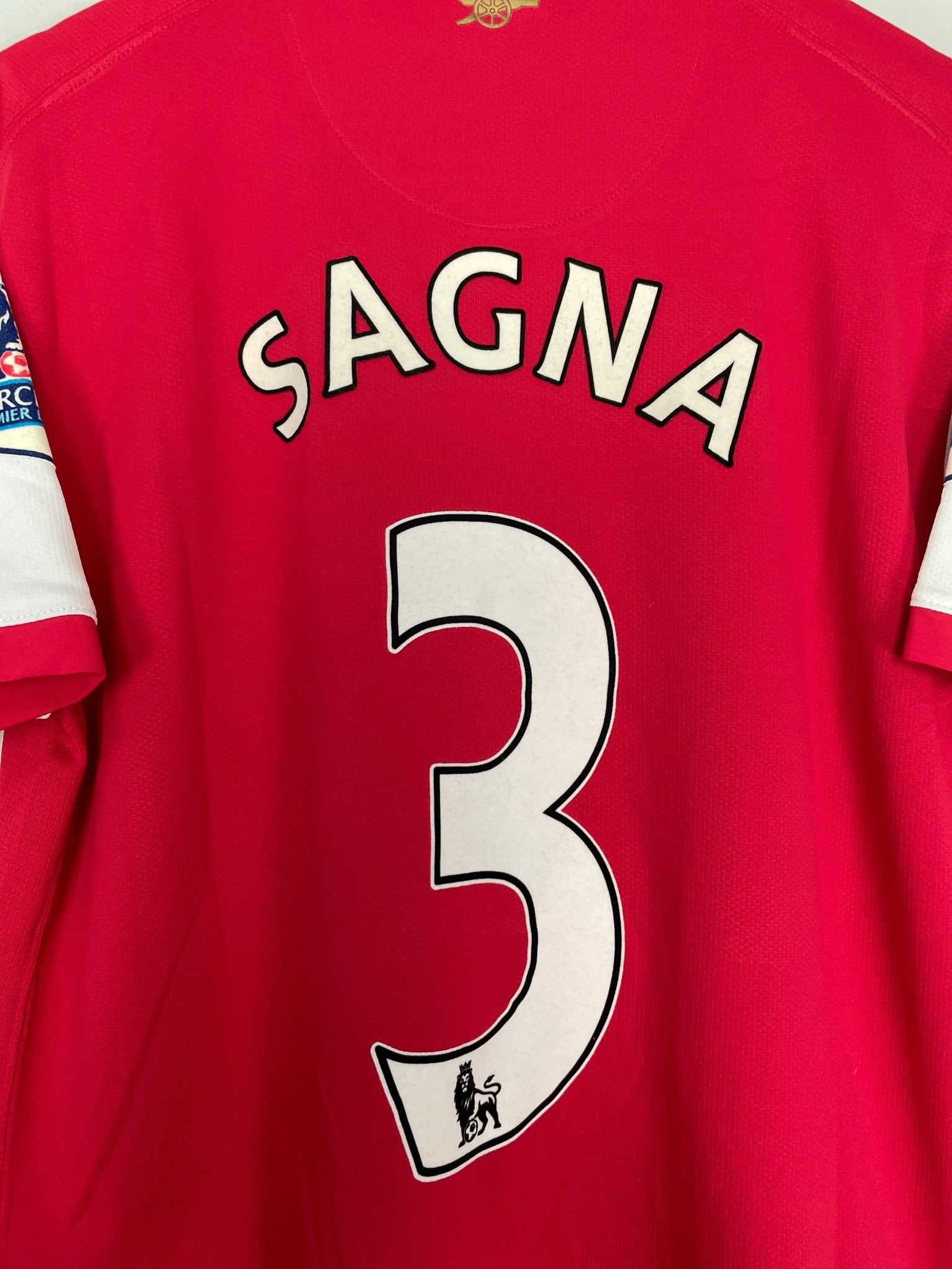 Shop 2006/08 ARSENAL SAGNA #3 HOME SHIRT (M) NIKE, classic football shirts, vintage football shirts & retro soccer jerseys at Cult Kits