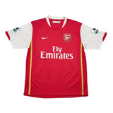Buy 2006/08 Arsenal V.Persie 11 Home Shirt (M) Nike ~ Free worldwide shipping ~ Authentic Vintage Football Shirts from Cult Kits