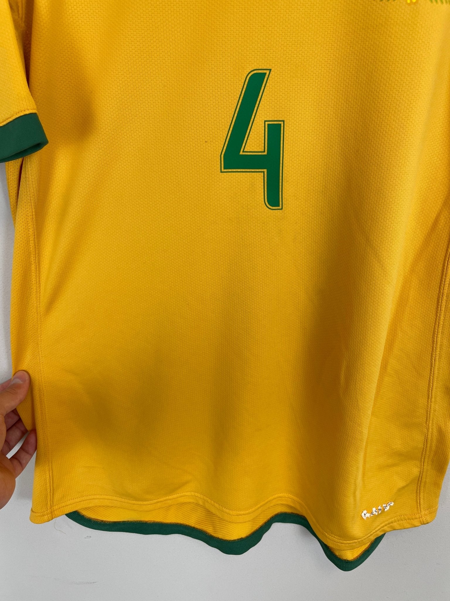 Shop 2006/08 AUSTRALIA CAHILL #4 HOME SHIRT (S) NIKE, classic football shirts, vintage football shirts & retro soccer jerseys at Cult Kits