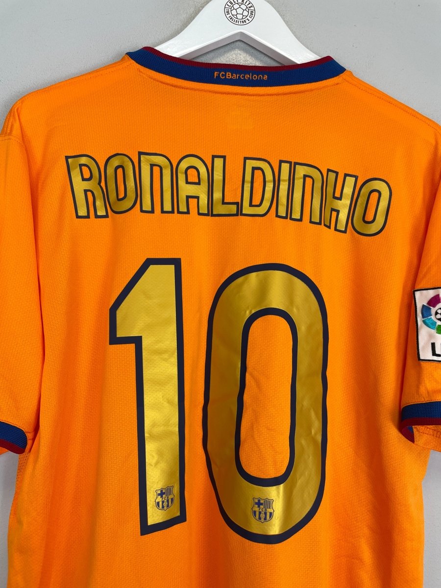 2006/08 BARCELONA RONALDINHO 10 AWAY SHIRT (L) NIKE - Cult Kits - Large - Buy Vintage Football Shirts, Authentic Retro Football Shirts For Sale, Classic Football Shirts & Soccer Jersey