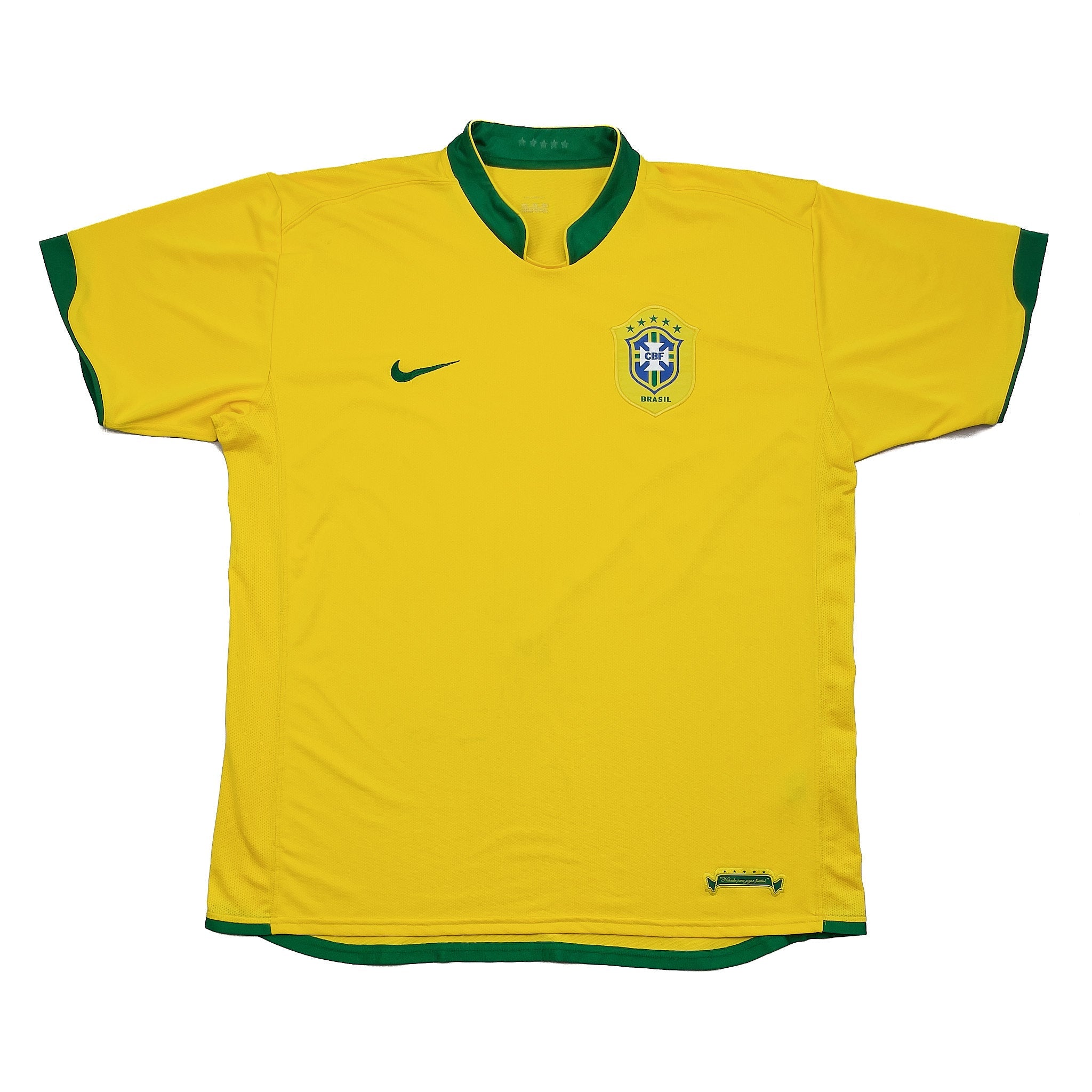 Buy 2006/08 Brazil Home Shirt (XXL) Nike ~ Free worldwide shipping ~ Authentic Vintage Football Shirts from Cult Kits