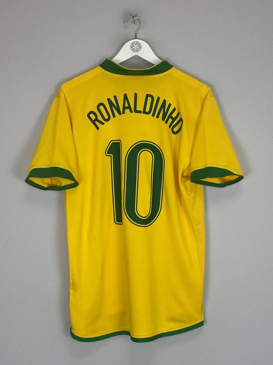 2006/08 BRAZIL RONALDINHO 10 HOME SHIRT (M) NIKE - Cult Kits - Medium - Buy Vintage Football Shirts, Authentic Retro Football Shirts For Sale, Classic Football Shirts & Soccer Jersey