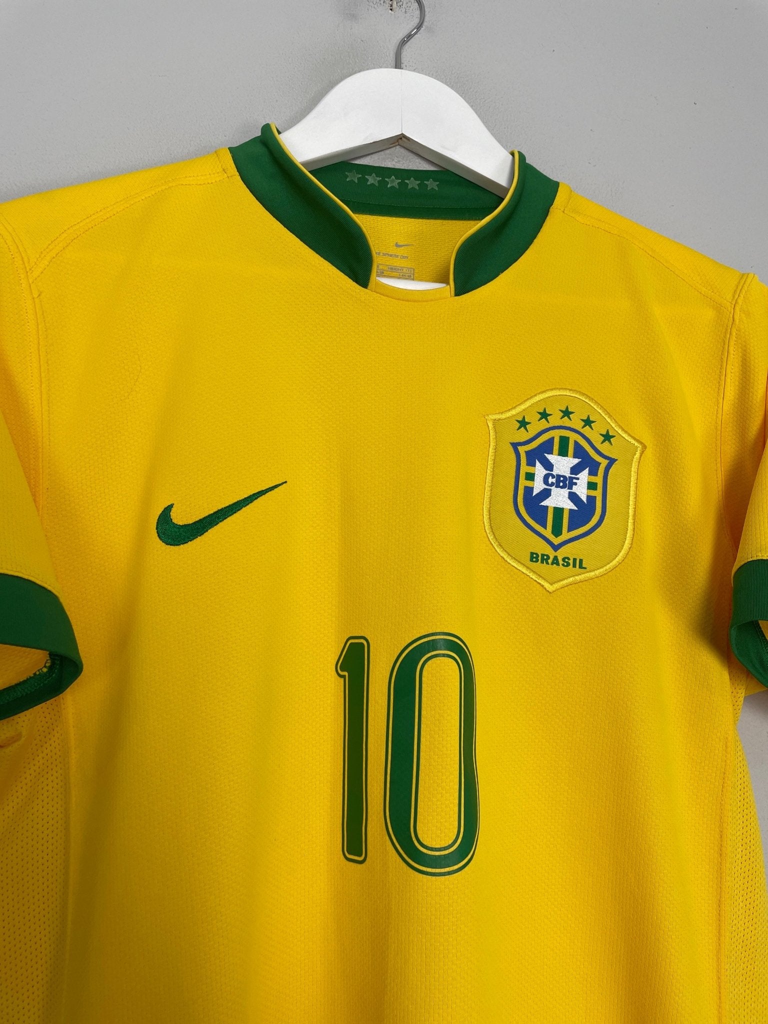 Shop 2006/08 BRAZIL RONALDINHO #10 HOME SHIRT (S) NIKE, classic football shirts, vintage football shirts & retro soccer jerseys at Cult Kits