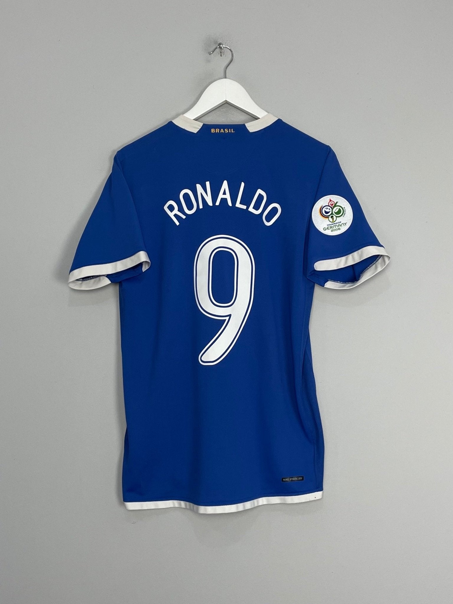 Shop 2006/08 BRAZIL RONALDO #9 AWAY SHIRT (M) NIKE, classic football shirts, vintage football shirts & retro soccer jerseys at Cult Kits
