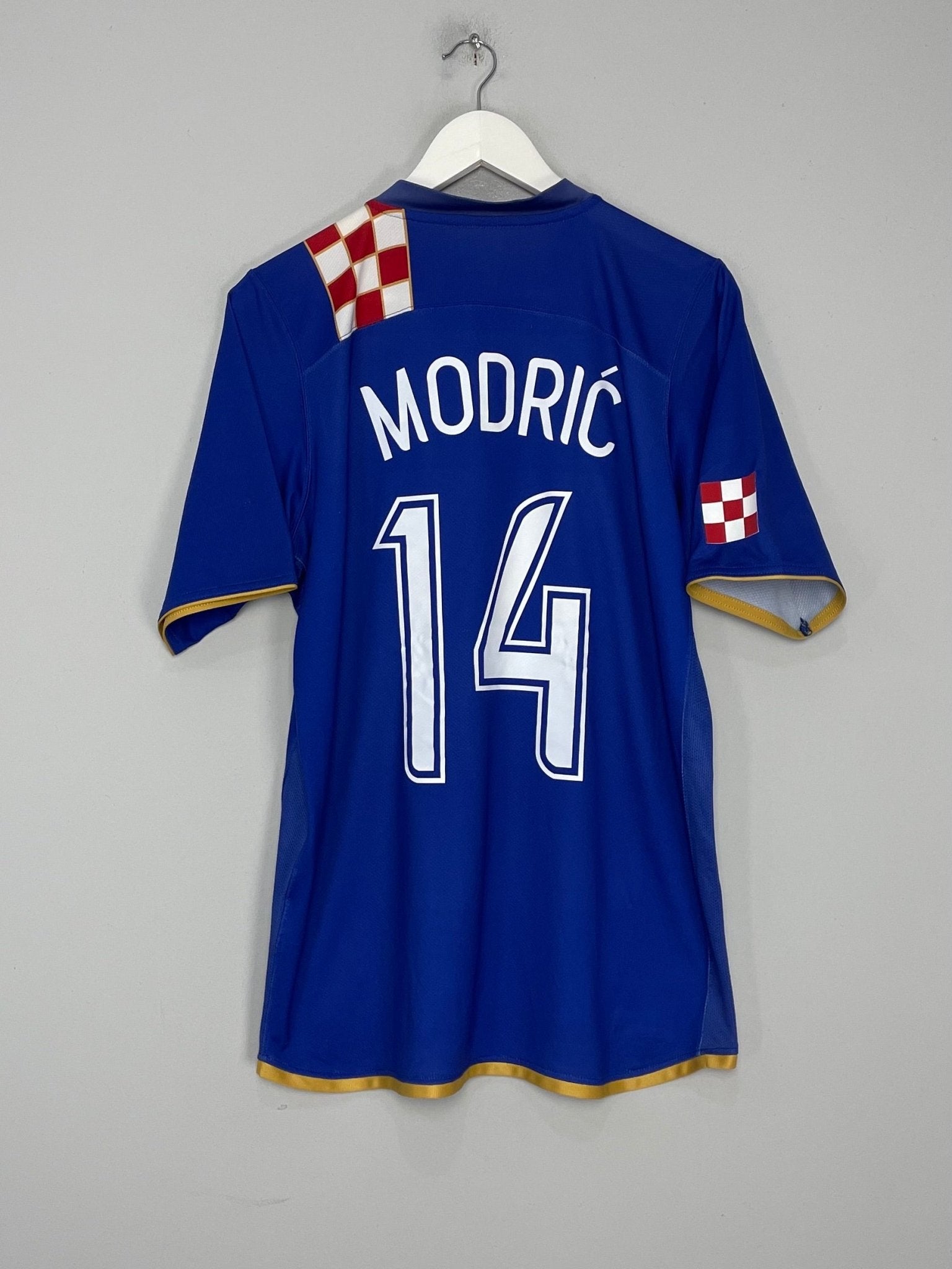 Shop 2006/08 CROATIA MODRIC #14 AWAY SHIRT (L) NIKE, classic football shirts, vintage football shirts & retro soccer jerseys at Cult Kits
