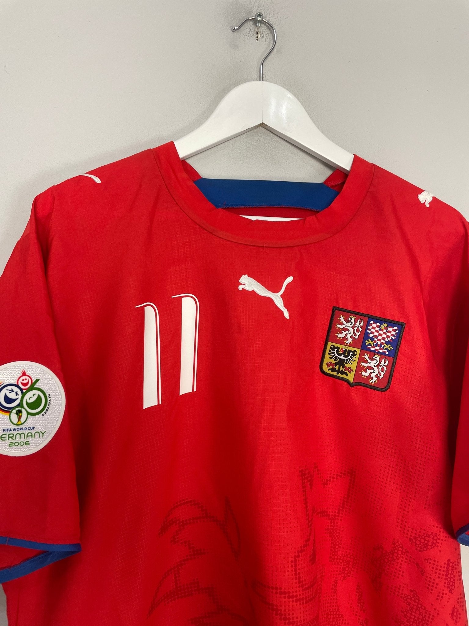 Shop 2006/08 CZECH REPUBLIC NEDVED #11 HOME SHIRT (L) PUMA, classic football shirts, vintage football shirts & retro soccer jerseys at Cult Kits