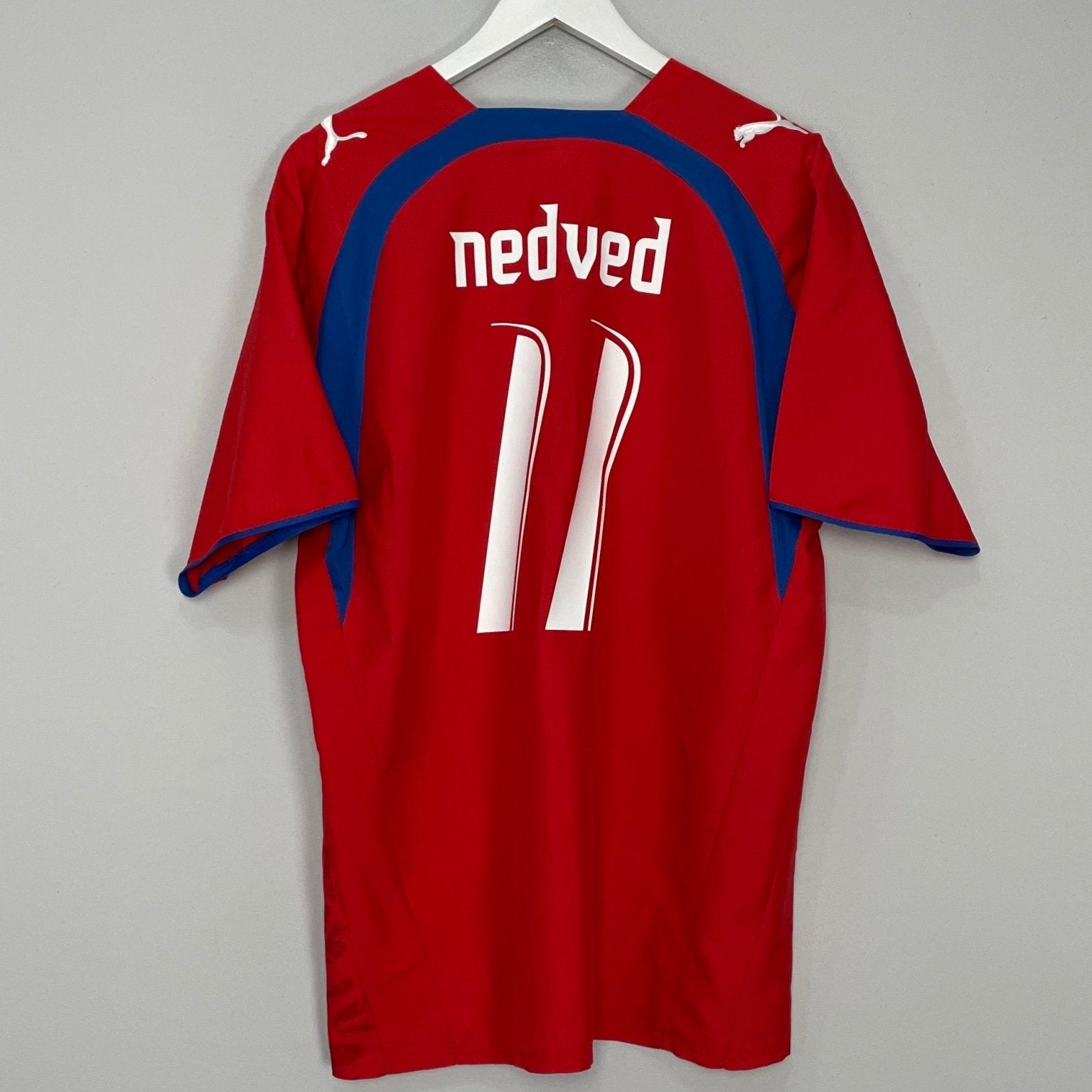 Shop 2006/08 CZECH REPUBLIC NEDVED #11 HOME SHIRT (L) PUMA, classic football shirts, vintage football shirts & retro soccer jerseys at Cult Kits