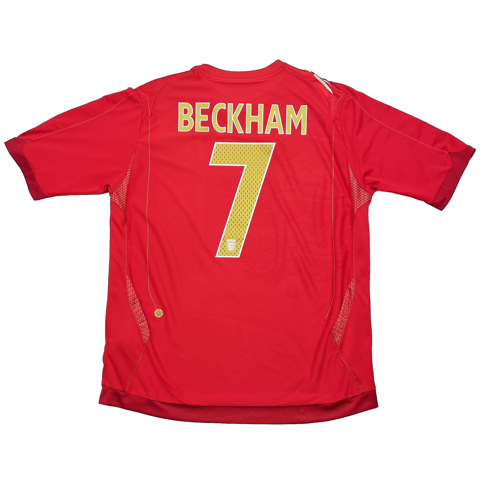 Buy 2006/08 England Beckham 7 Away Shirt (XL) Umbro ~ Free worldwide shipping available ~ Authentic Vintage Football Shirts from Cult Kits