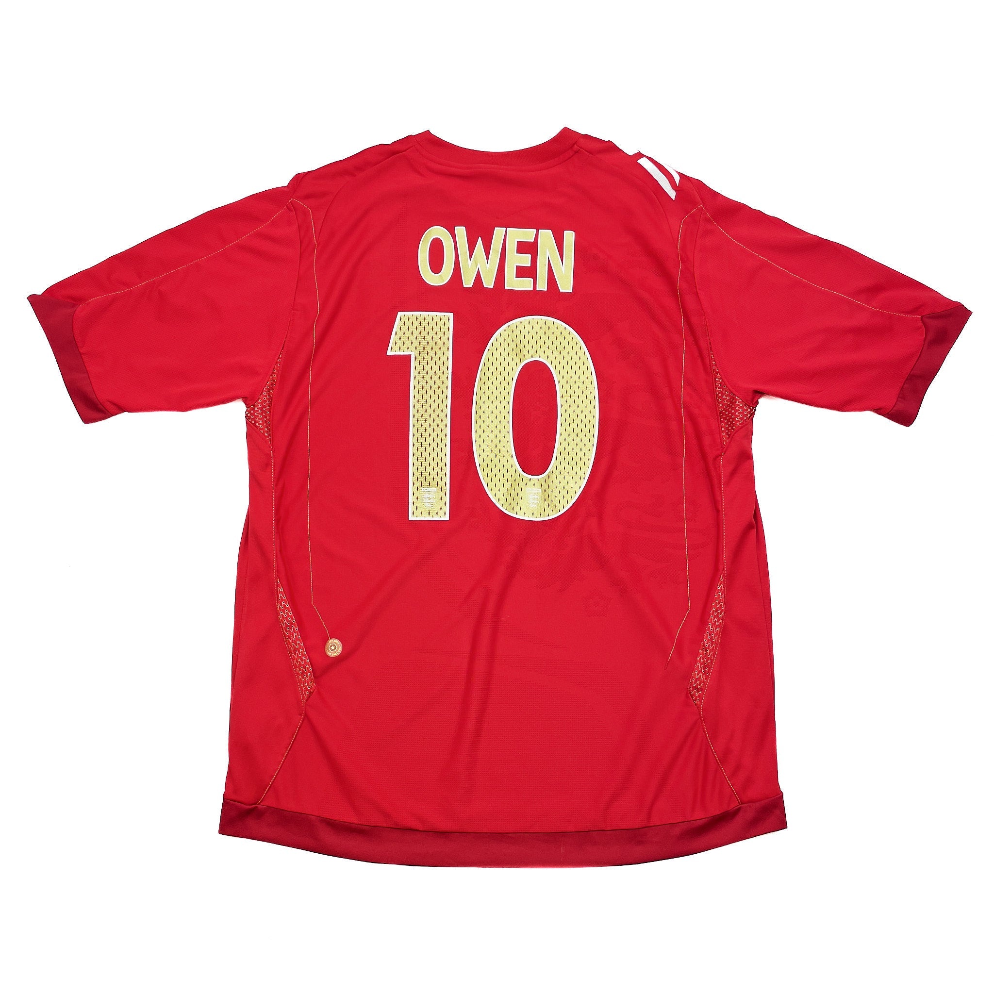 Buy 2006/08 England Owen 10 Away Shirt (XL) Umbro ~ Free worldwide shipping ~ Authentic Vintage Football Shirts from Cult Kits
