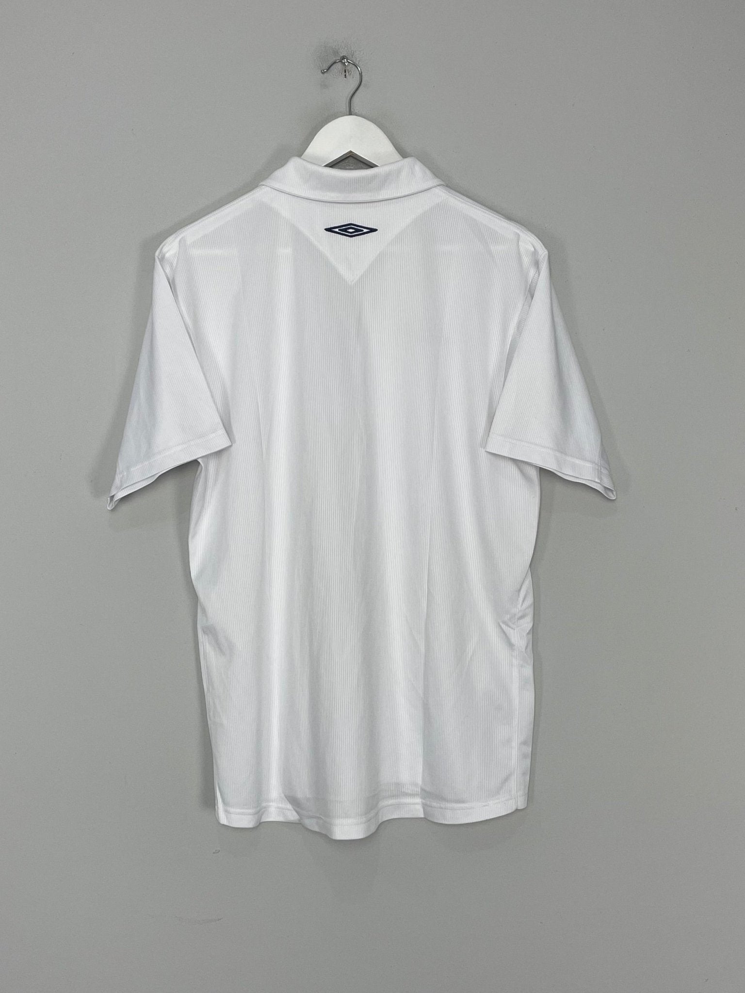 Shop 2006/08 EVERTON POLO SHIRT (L) UMBRO, classic football shirts, vintage football shirts & retro soccer jerseys at Cult Kits