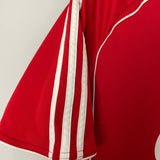 Shop 2006/08 LIVERPOOL GERRARD #8 HOME SHIRT (M) ADIDAS, classic football shirts, vintage football shirts & retro soccer jerseys at Cult Kits