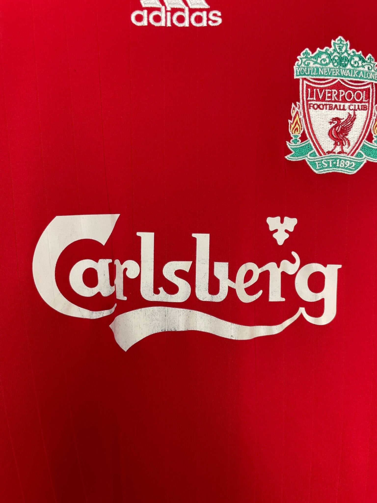 Shop 2006/08 LIVERPOOL GERRARD #8 HOME SHIRT (M) ADIDAS, classic football shirts, vintage football shirts & retro soccer jerseys at Cult Kits