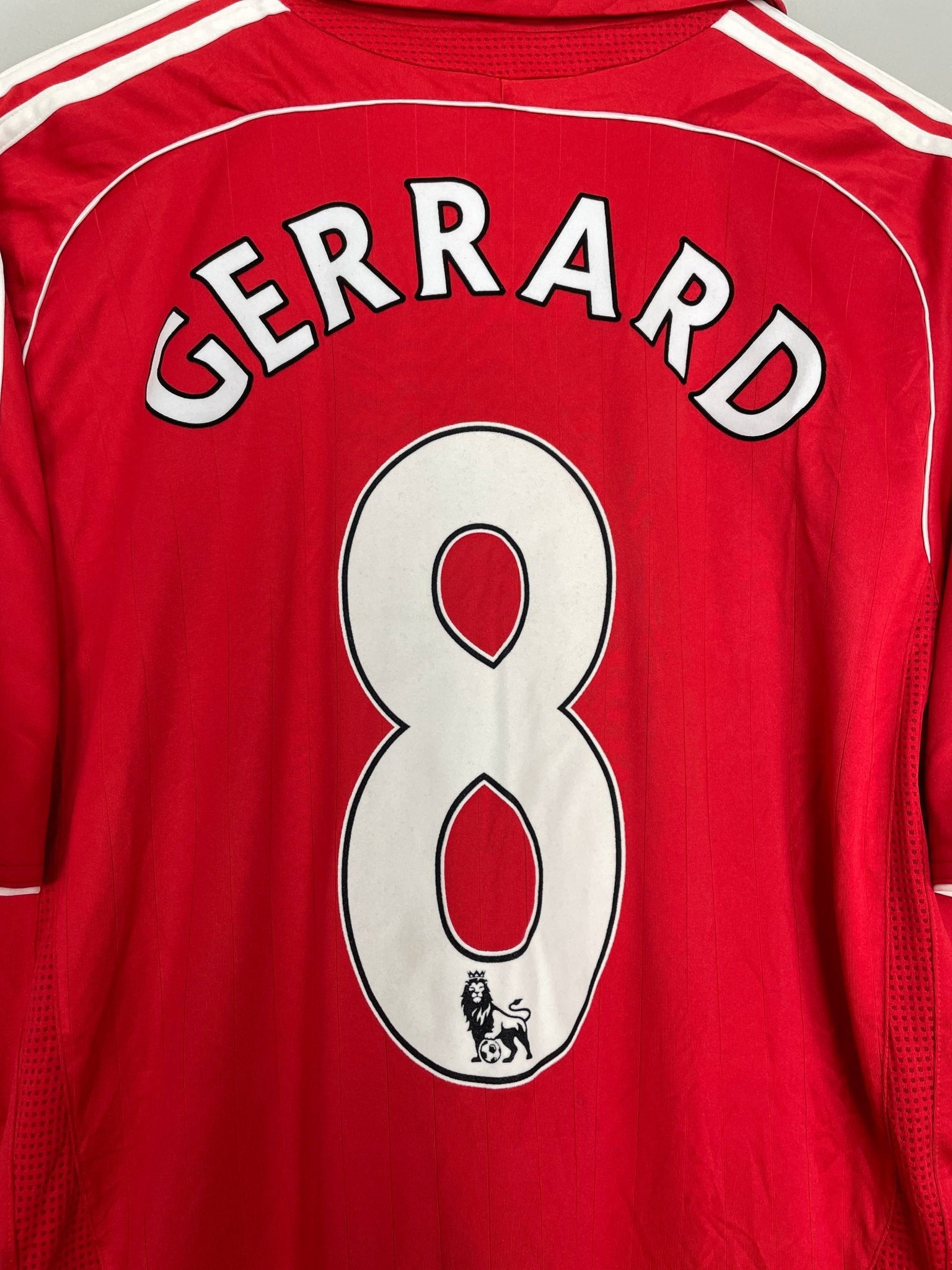 Shop 2006/08 LIVERPOOL GERRARD #8 HOME SHIRT (XL) ADIDAS, classic football shirts, vintage football shirts & retro soccer jerseys at Cult Kits