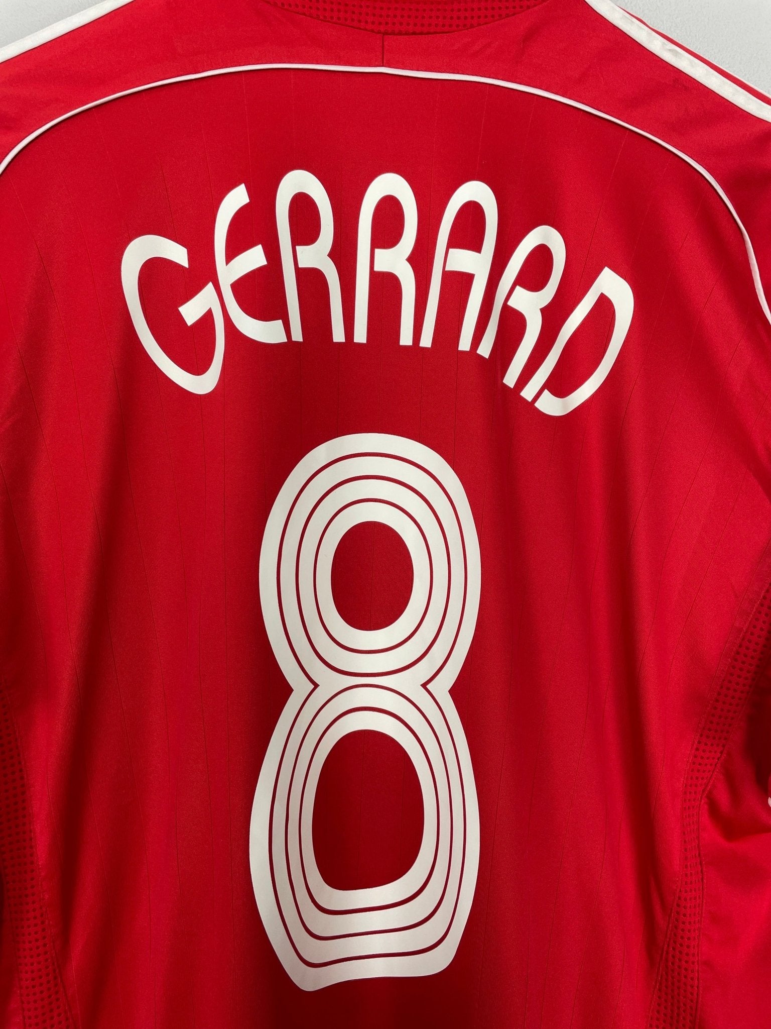 Shop 2006/08 LIVERPOOL GERRARD #8 *PLAYER ISSUE* C/L HOME SHIRT (L) ADIDAS, classic football shirts, vintage football shirts & retro soccer jerseys at Cult Kits