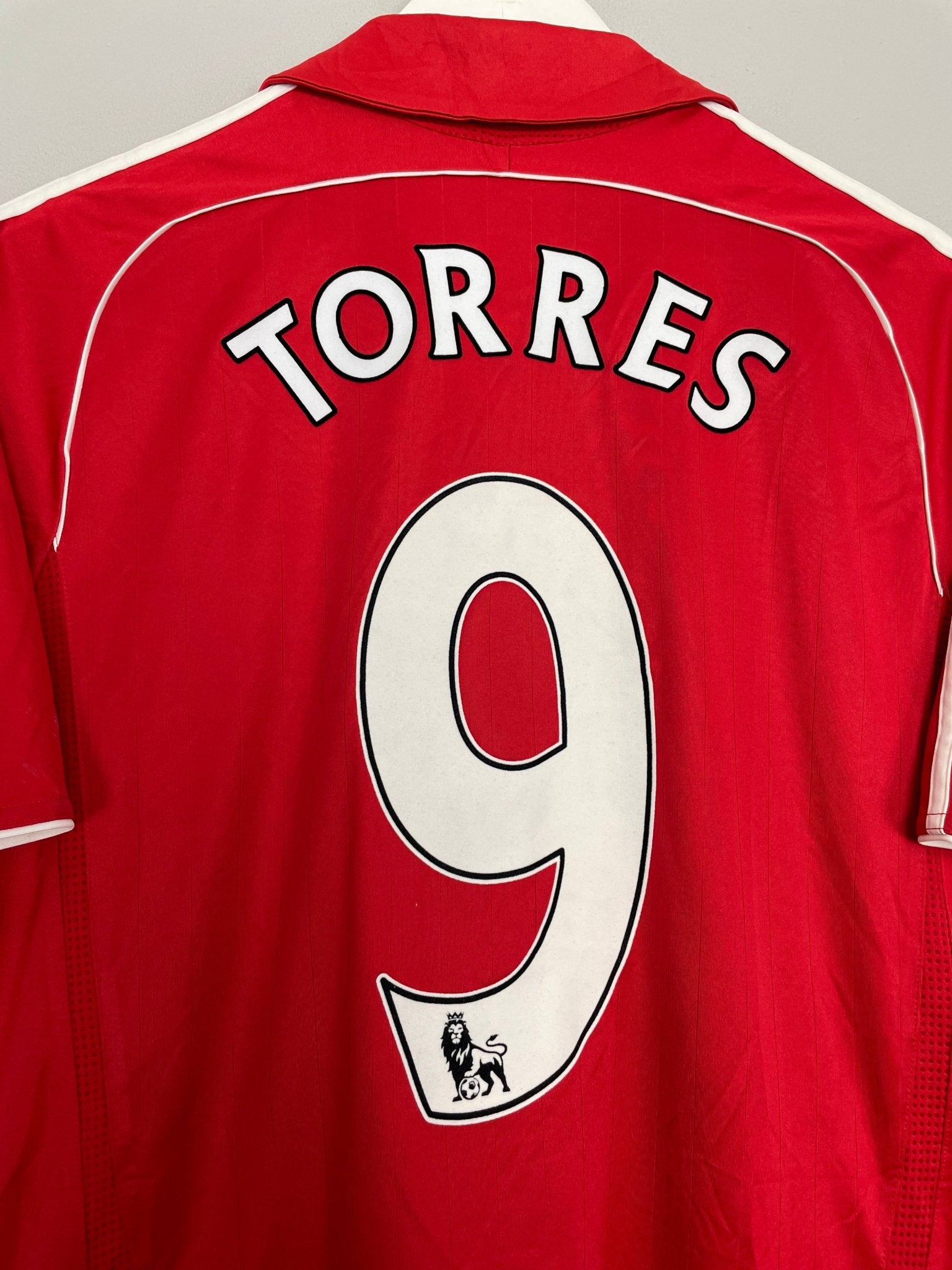 Shop 2006/08 LIVERPOOL TORRES #9 HOME SHIRT (M) ADIDAS, classic football shirts, vintage football shirts & retro soccer jerseys at Cult Kits